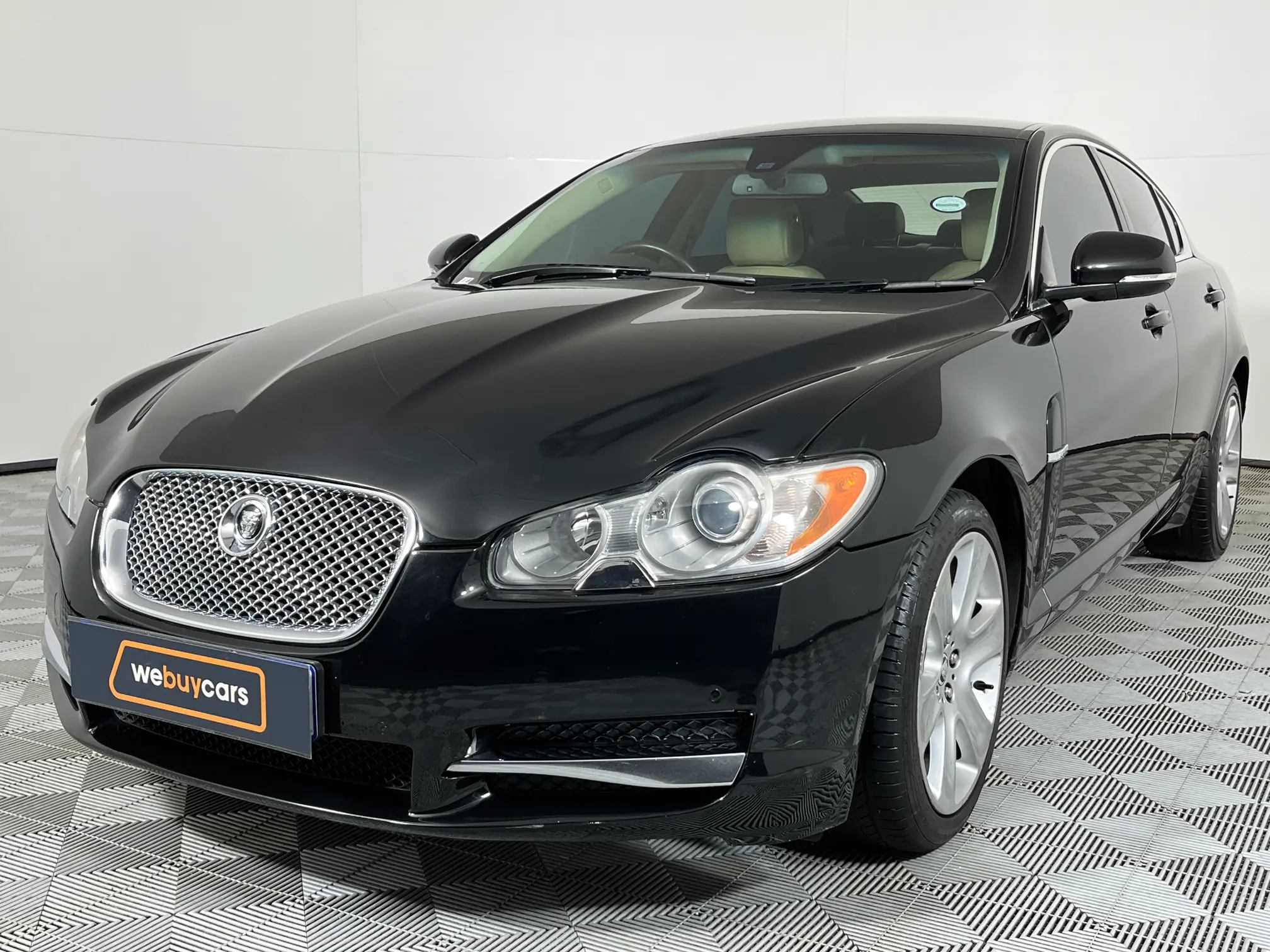 2010 Jaguar XF 3.0 V6 Luxury