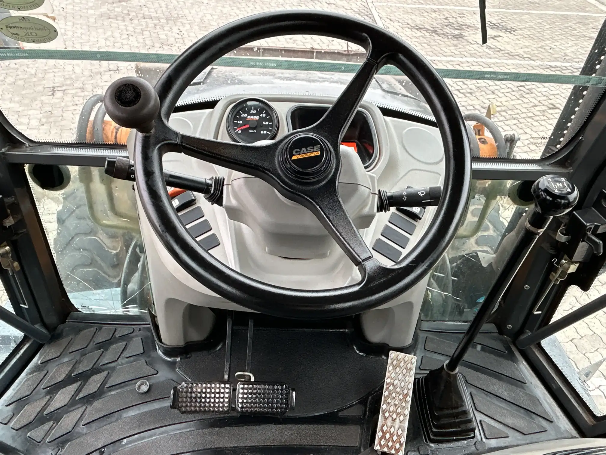 Case 851 FX