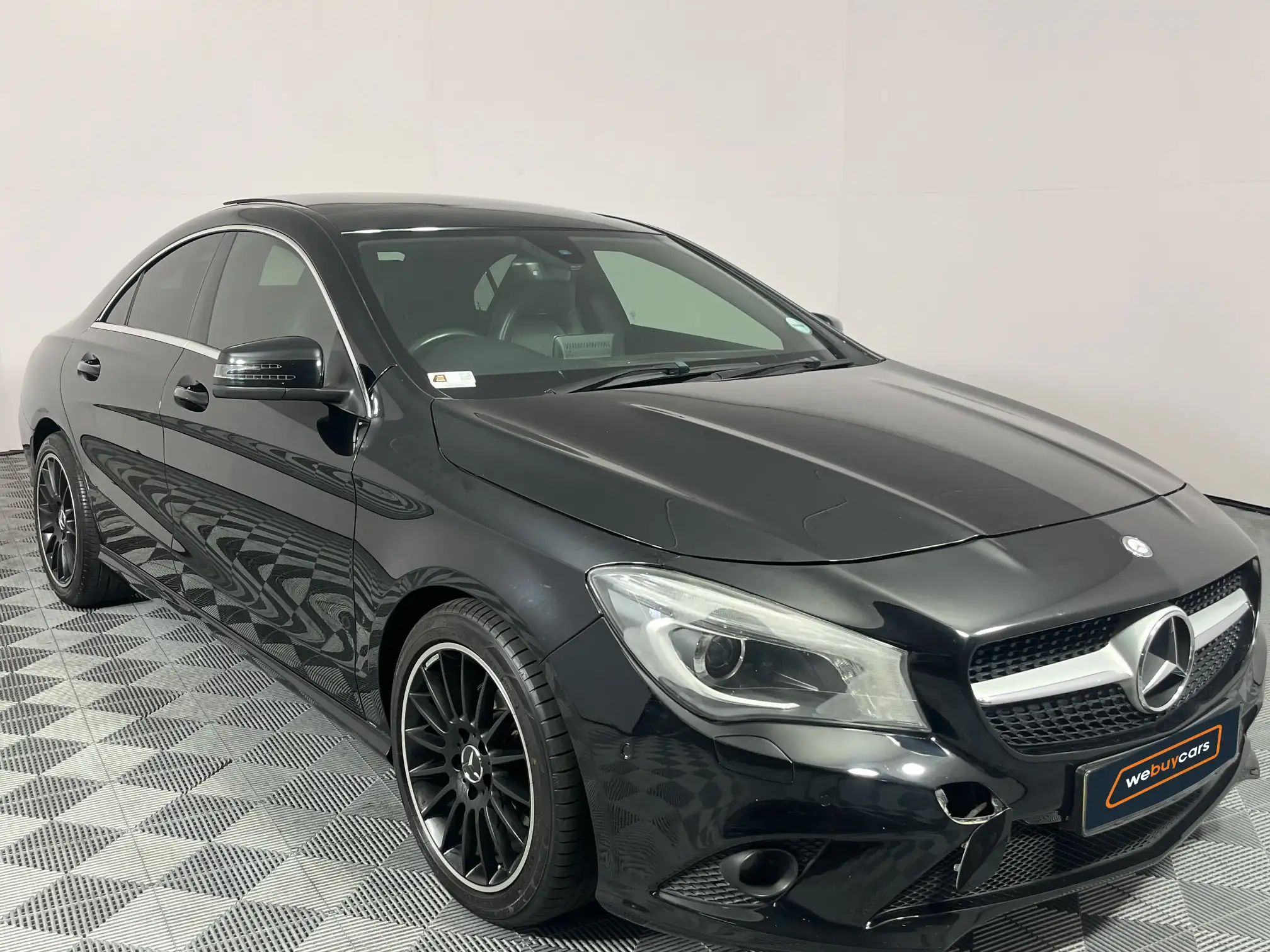 Mercedes-Benz CLA