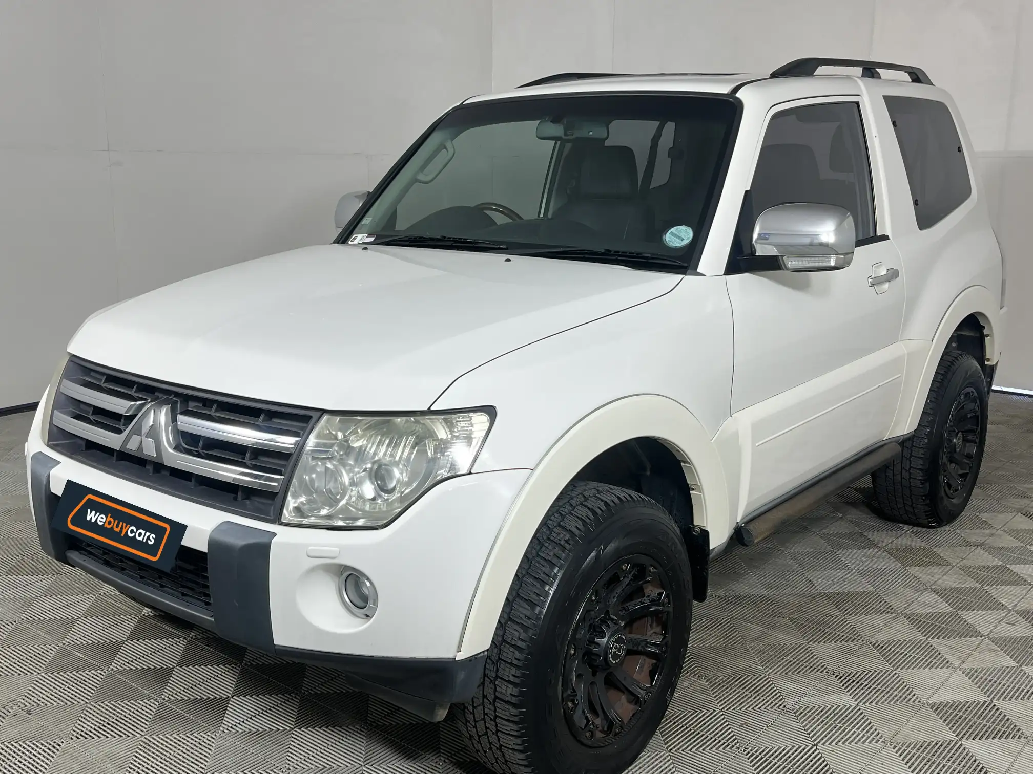 2007 Mitsubishi Pajero 3.2 Di-Dc GLS SWB Auto at George (WC) for sale R137900