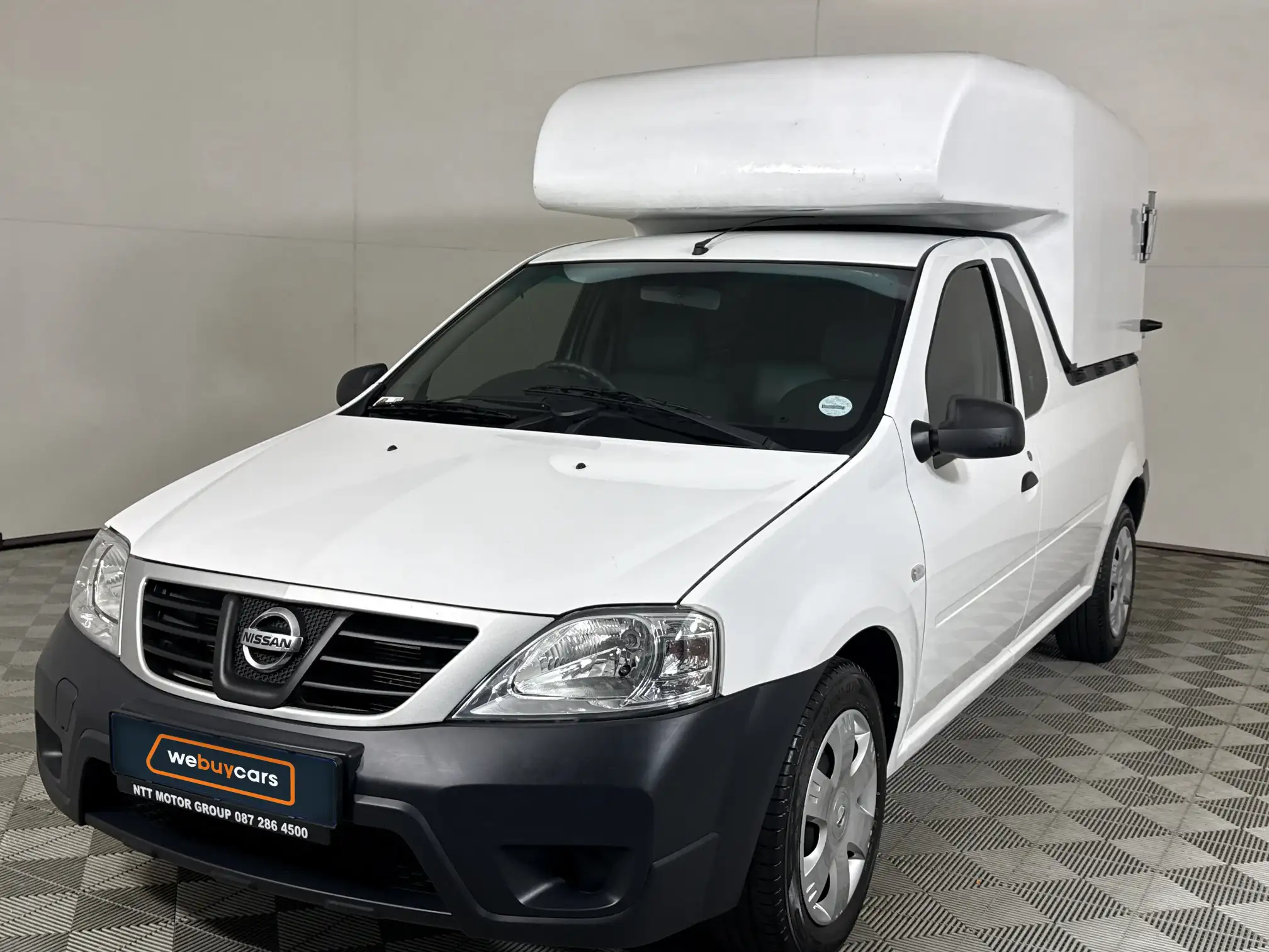 2024 Nissan NP200