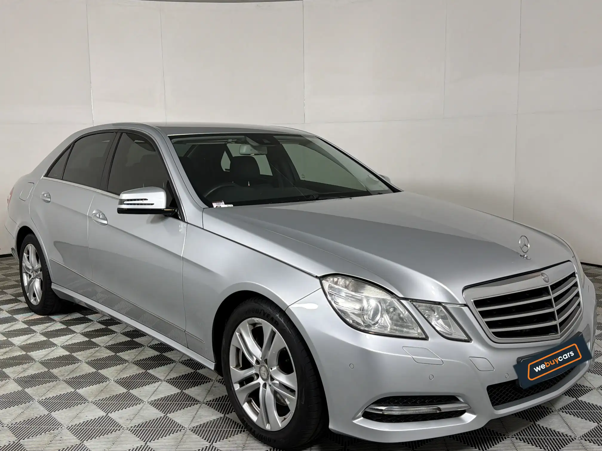 Mercedes-Benz E Class Sedan