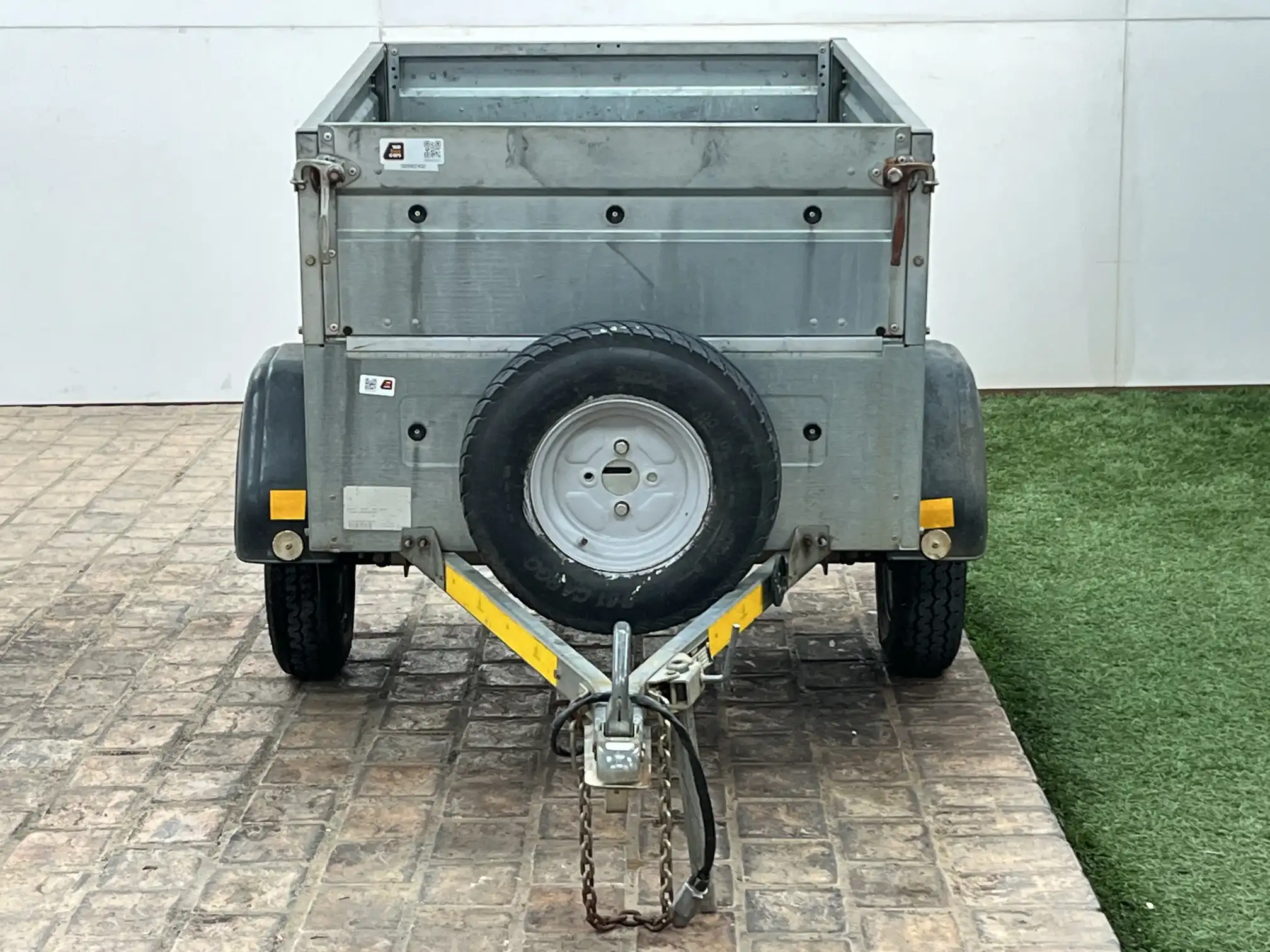 Thule Sweden Box Body