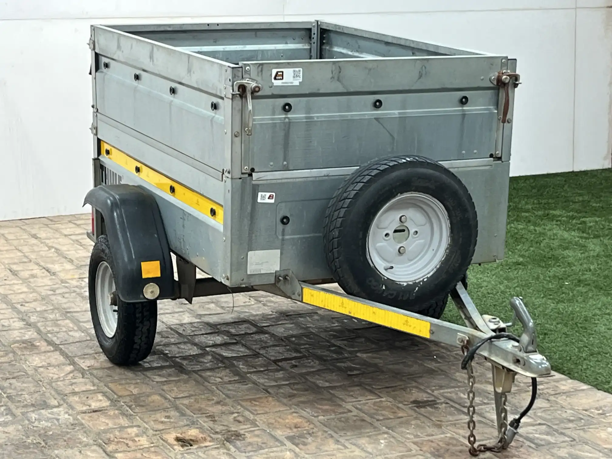 Thule Sweden Box Body