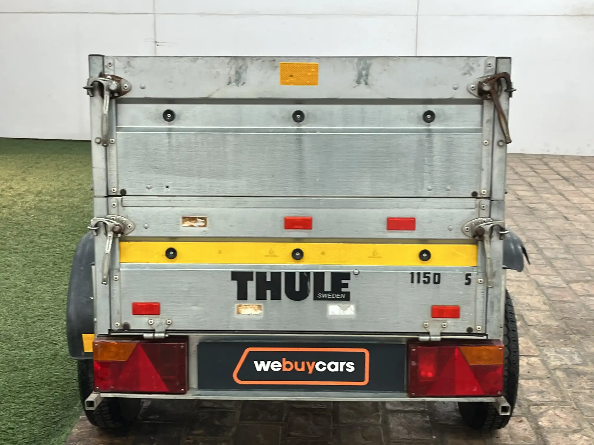 Thule Sweden Box Body