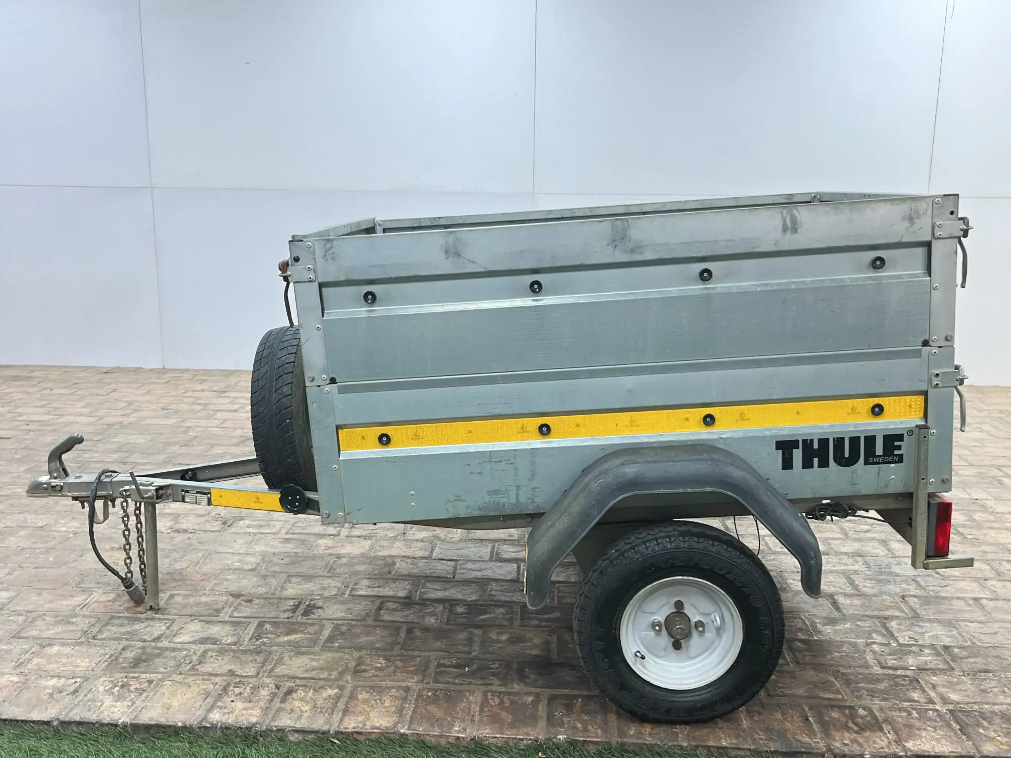 Thule Sweden Box Body