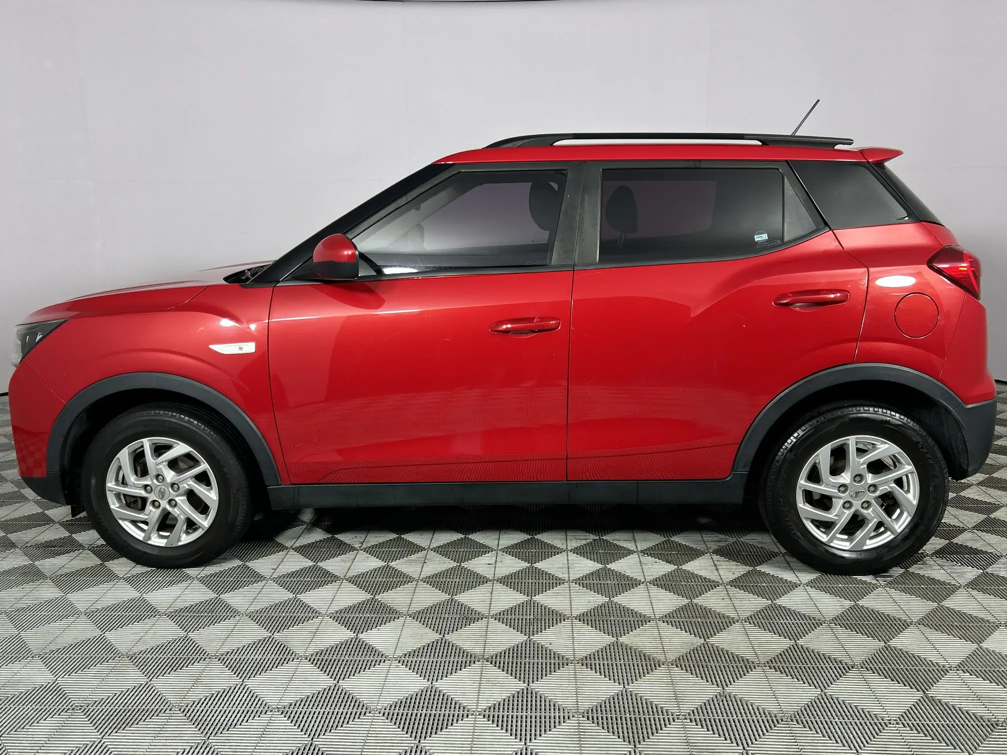 Mahindra Xuv300