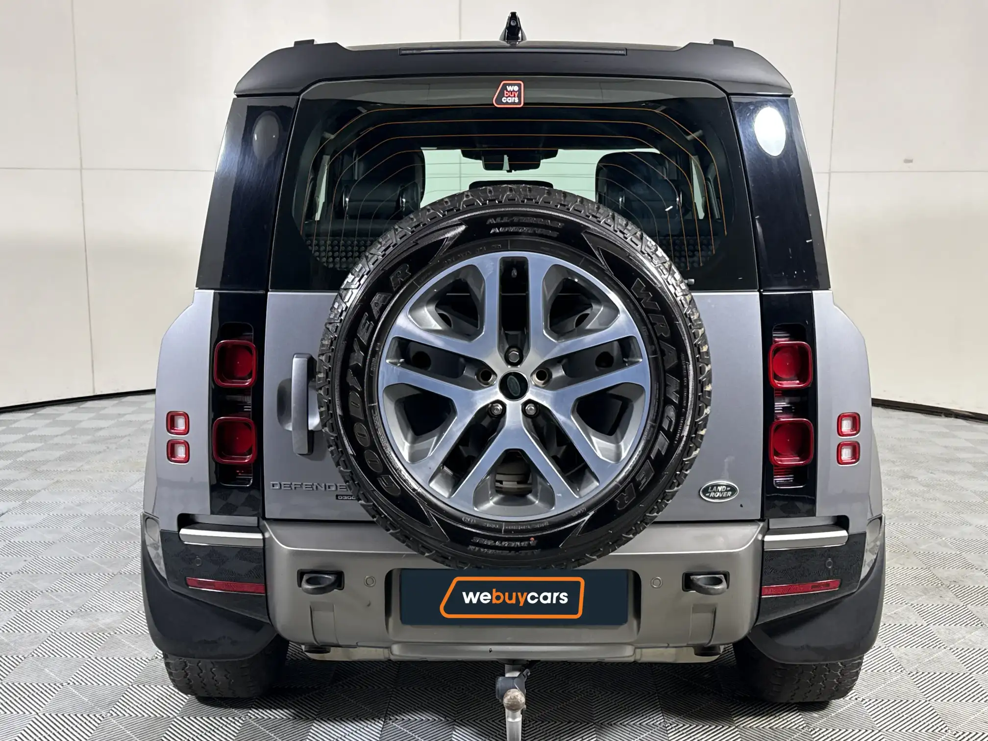 Land Rover Defender 90