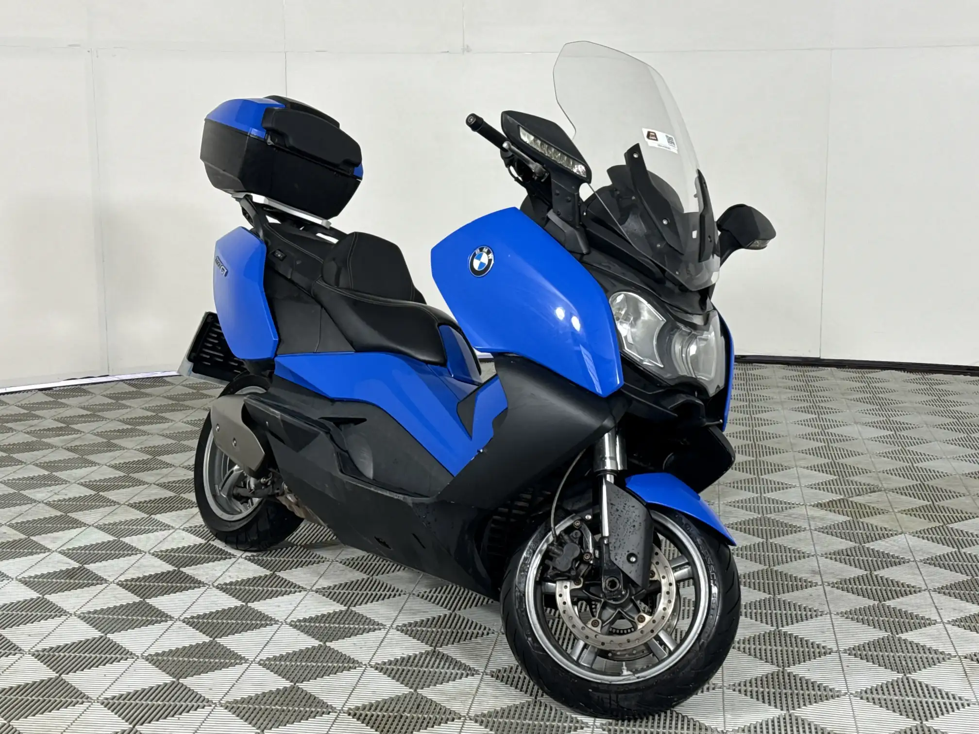 BMW C