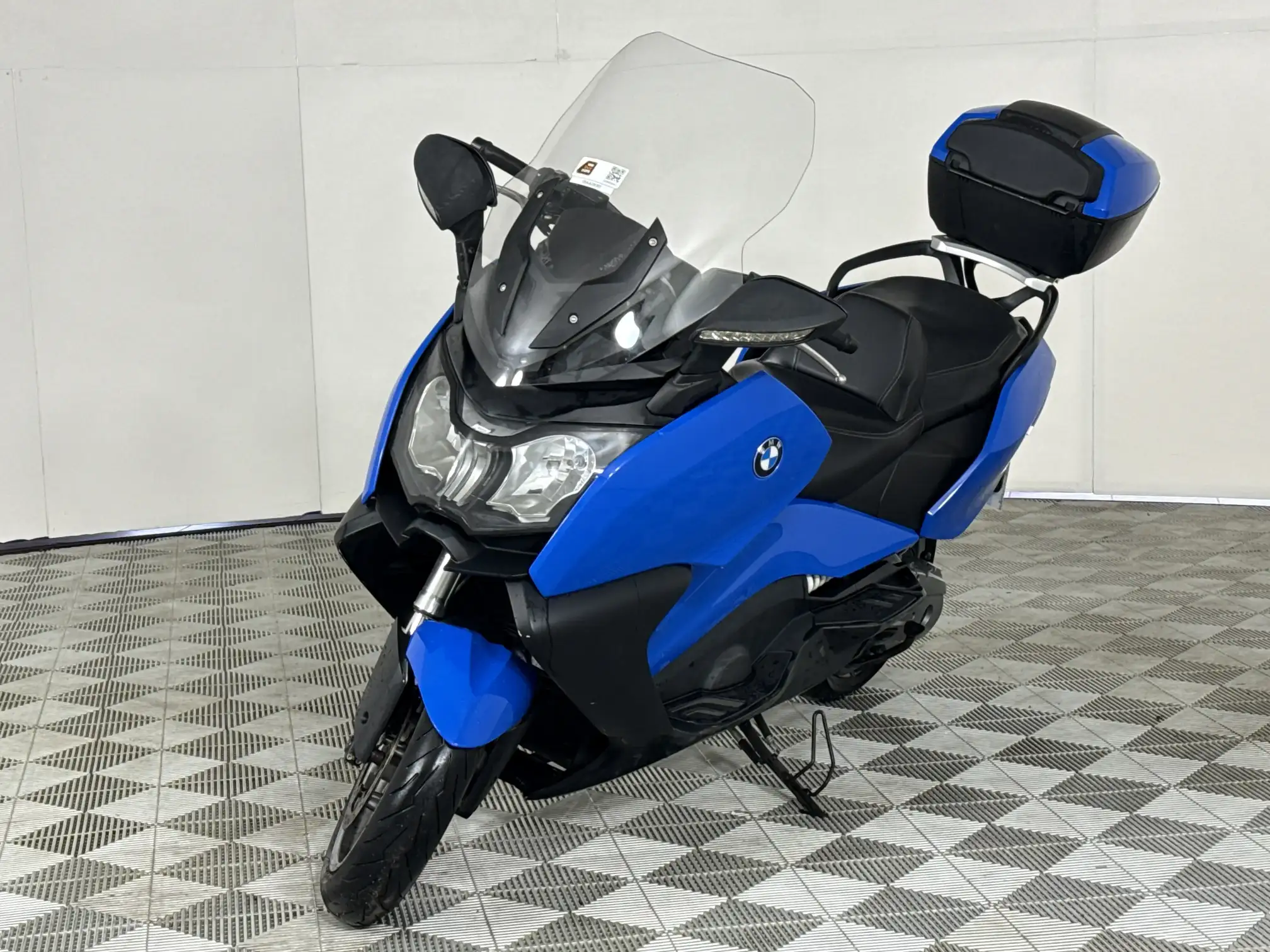 BMW C