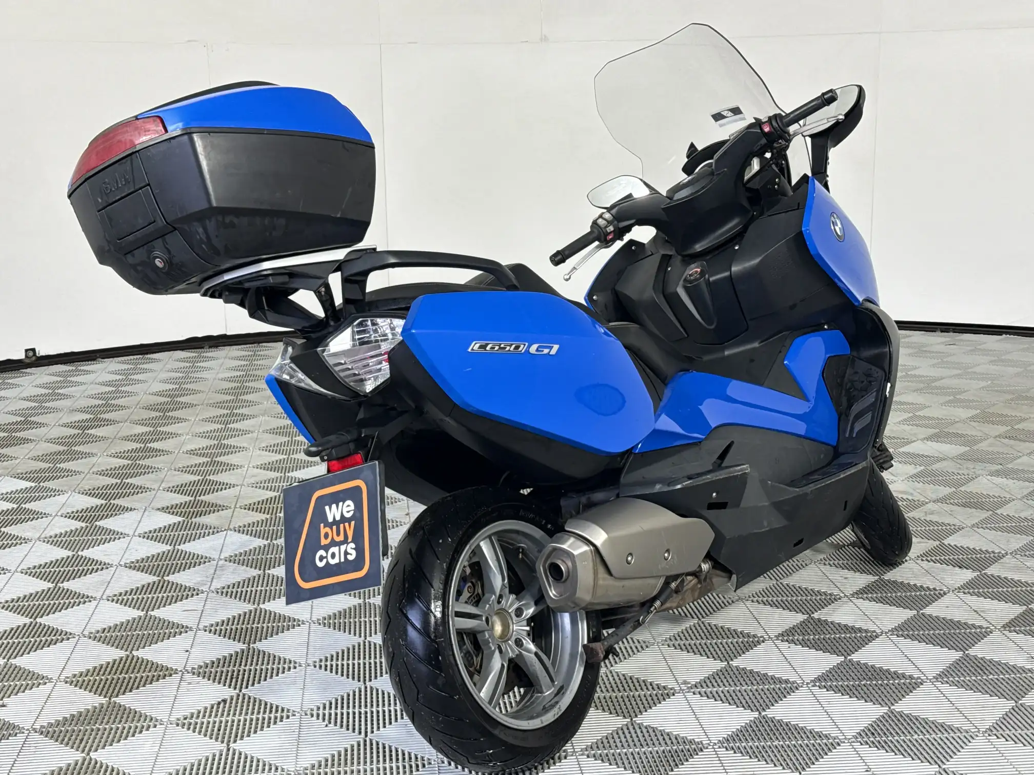 BMW C