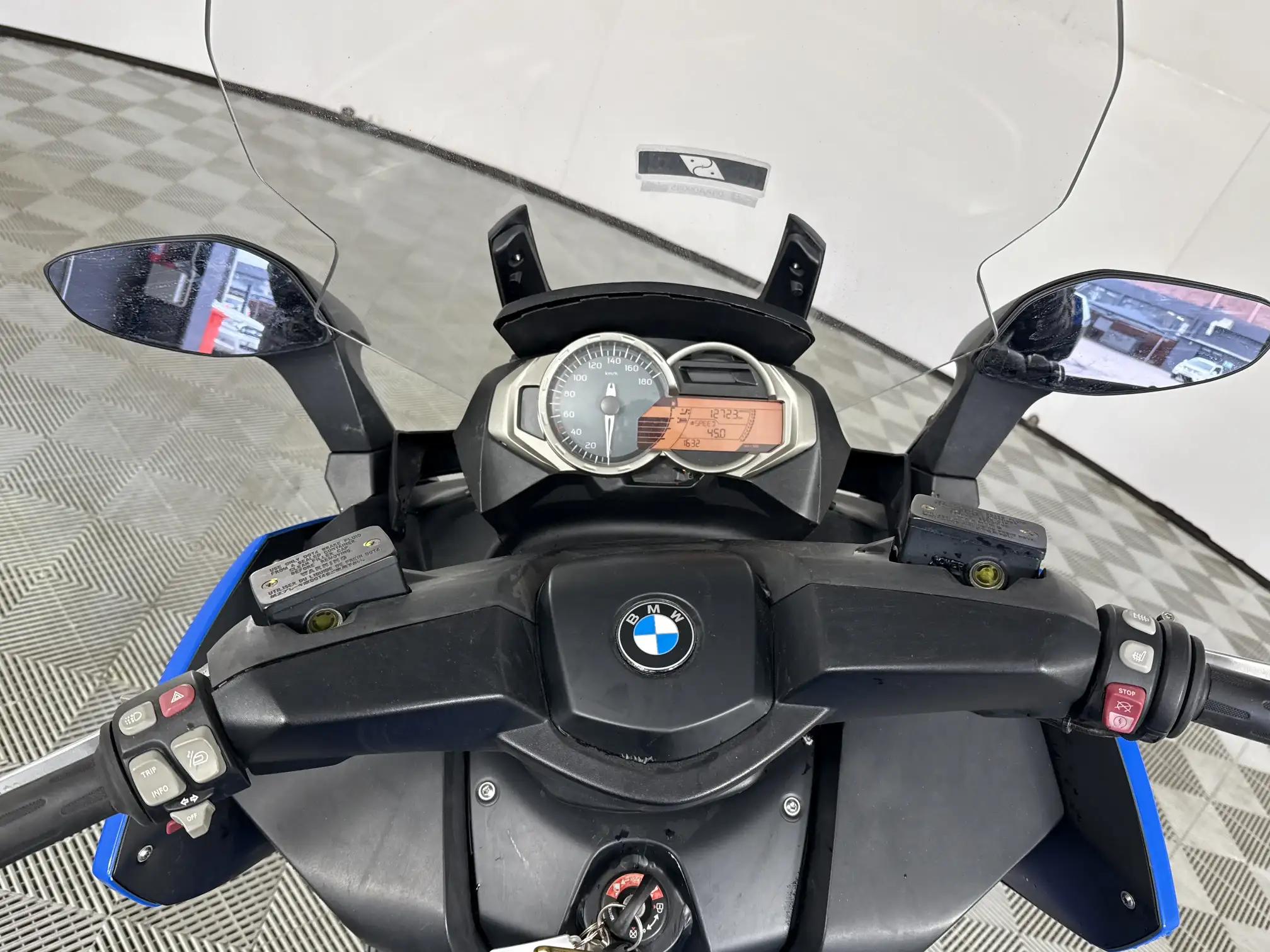BMW C