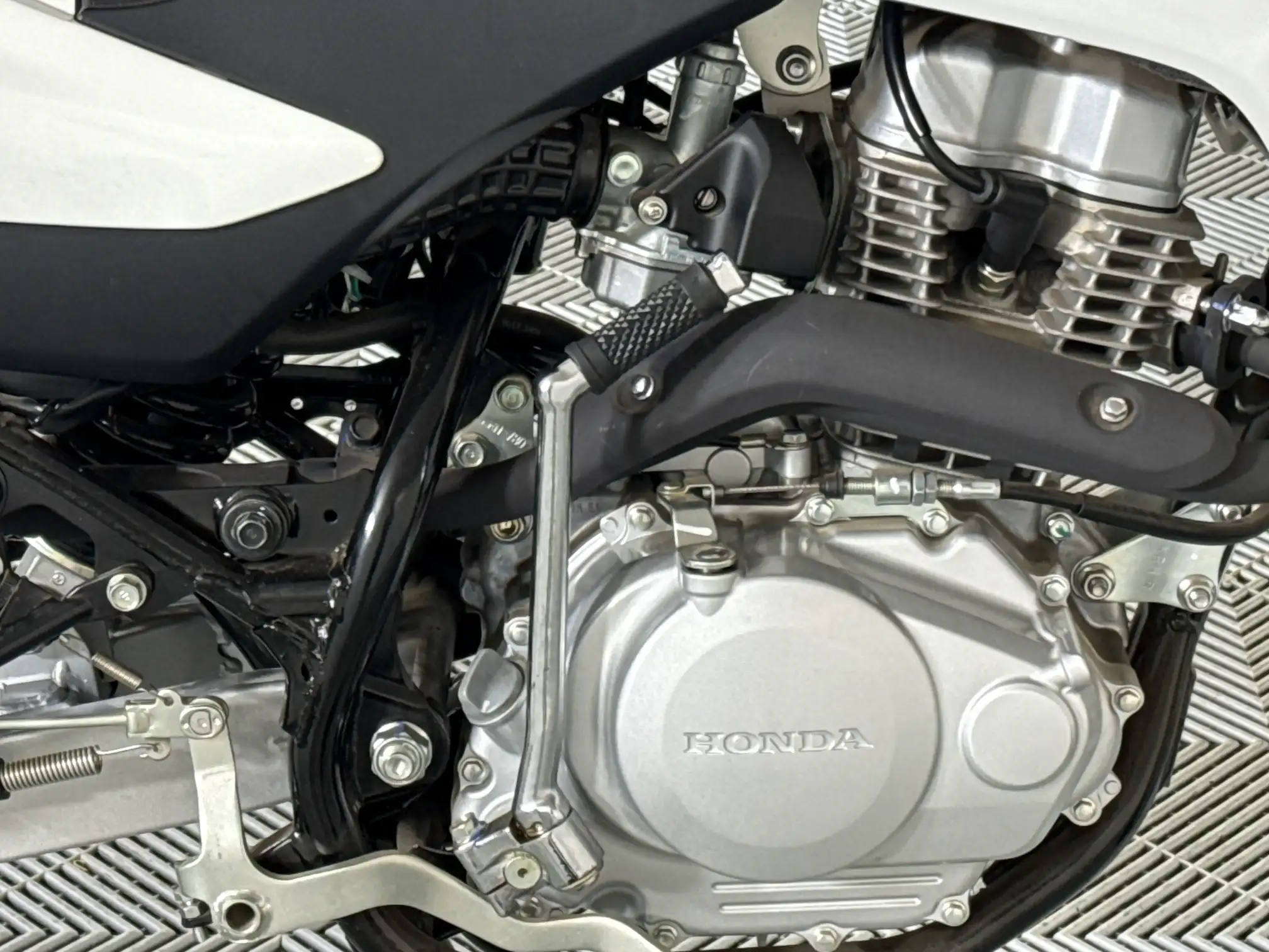 Honda XRL