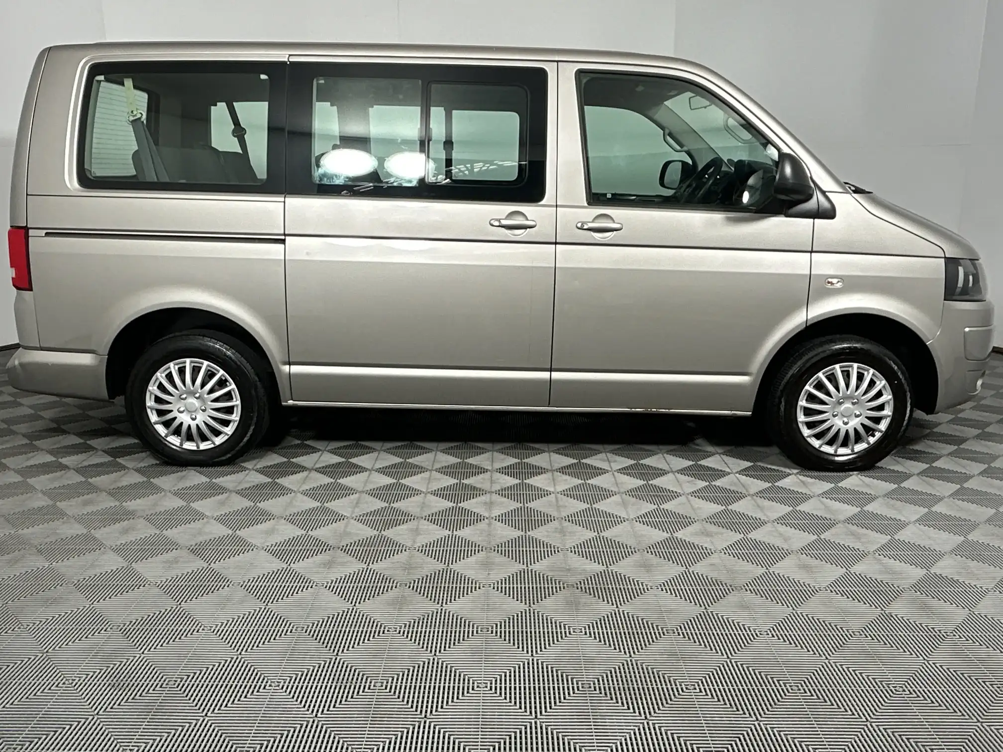 Volkswagen T5