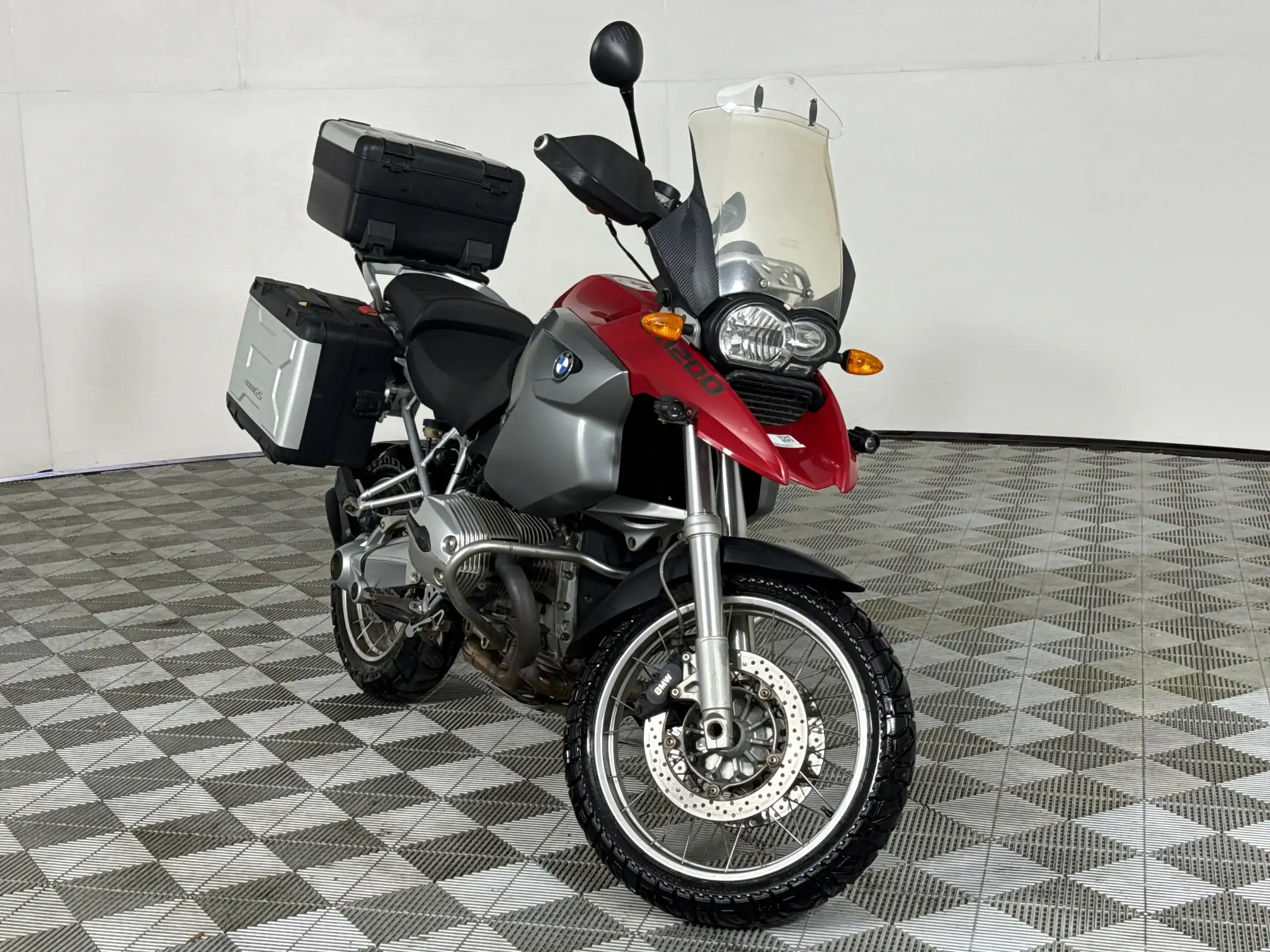 BMW R Series