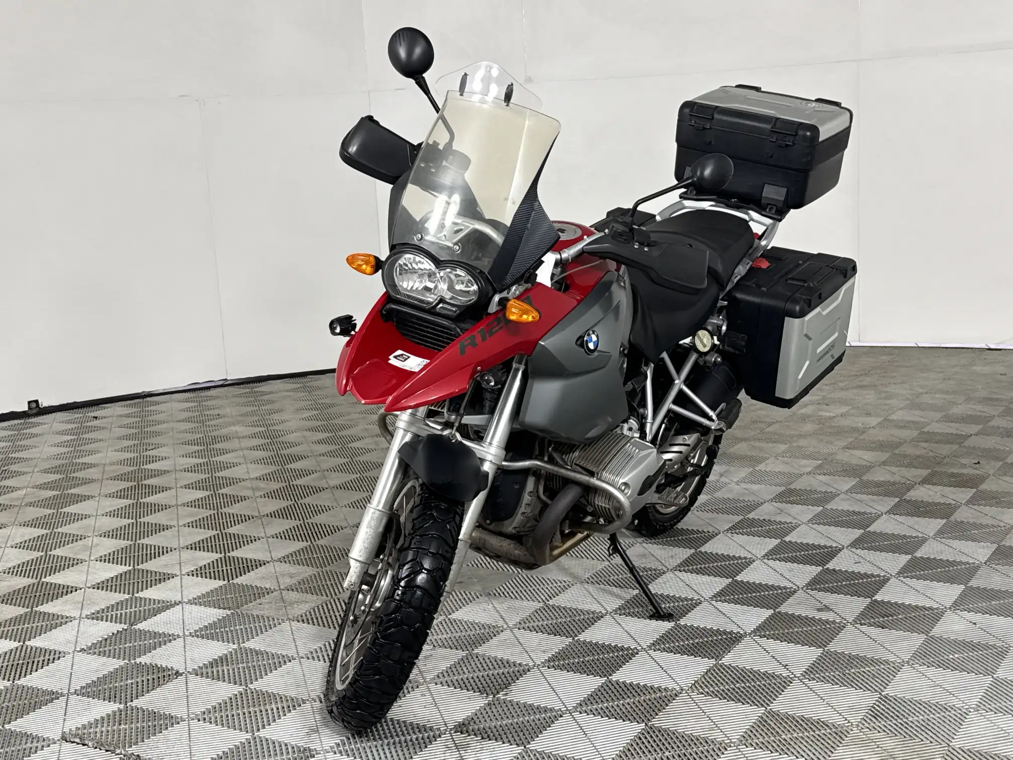 BMW R Series
