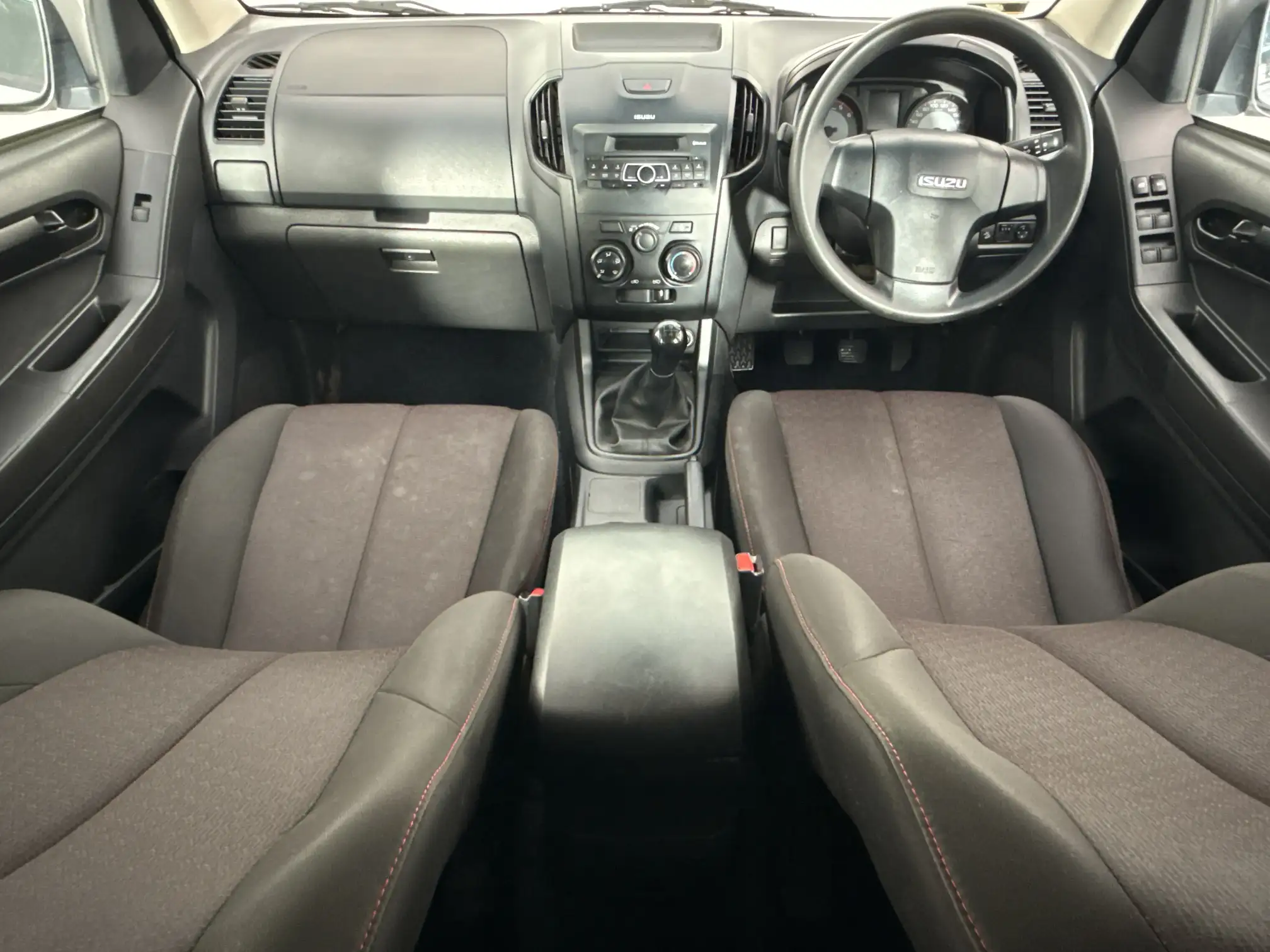 Isuzu D-MAX