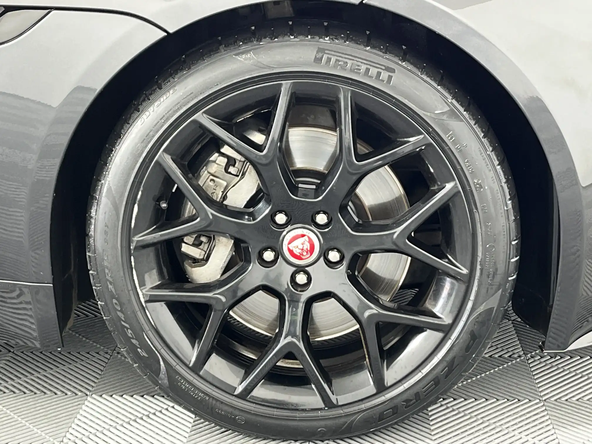 Jaguar F-Type