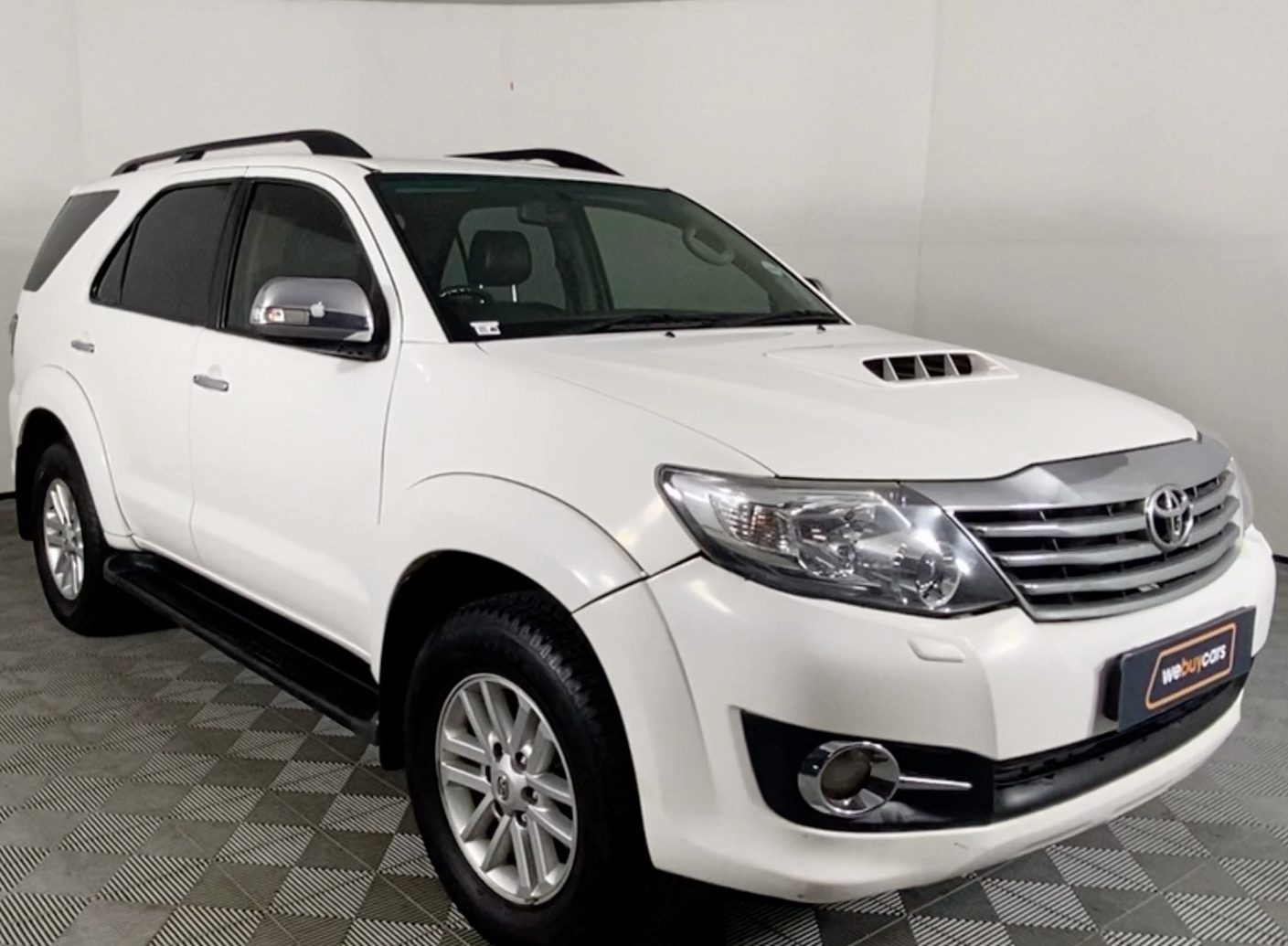 Used 2015 Toyota Fortuner 3.0d-4d R/B Auto For Sale | WeBuyCars