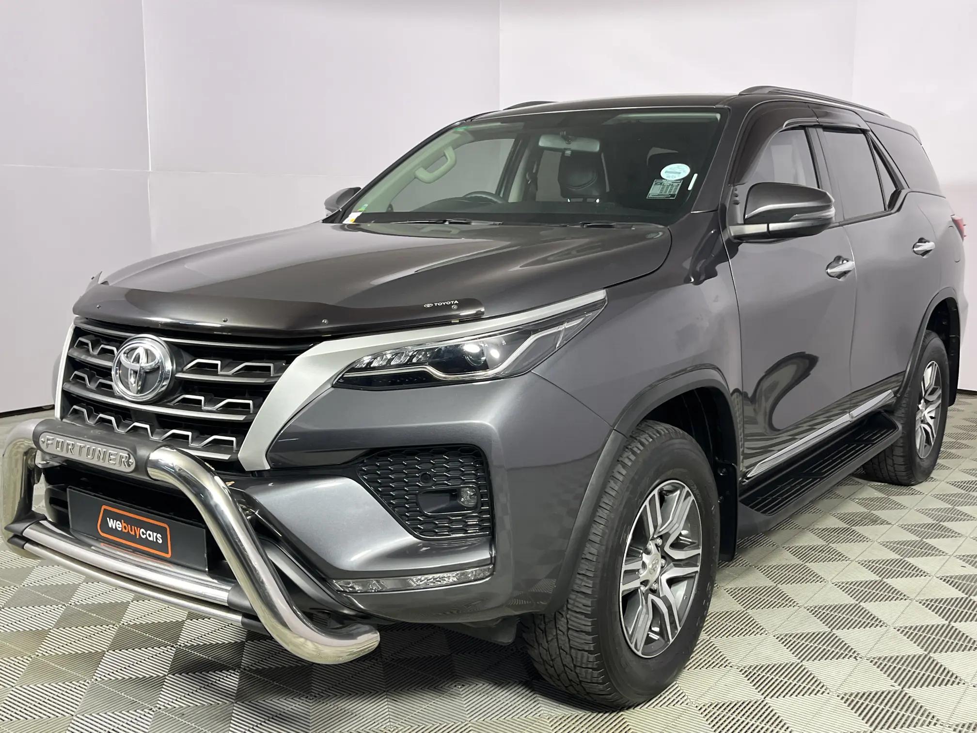 Toyota Fortuner V 2.4 GD-6 Raised Body Auto