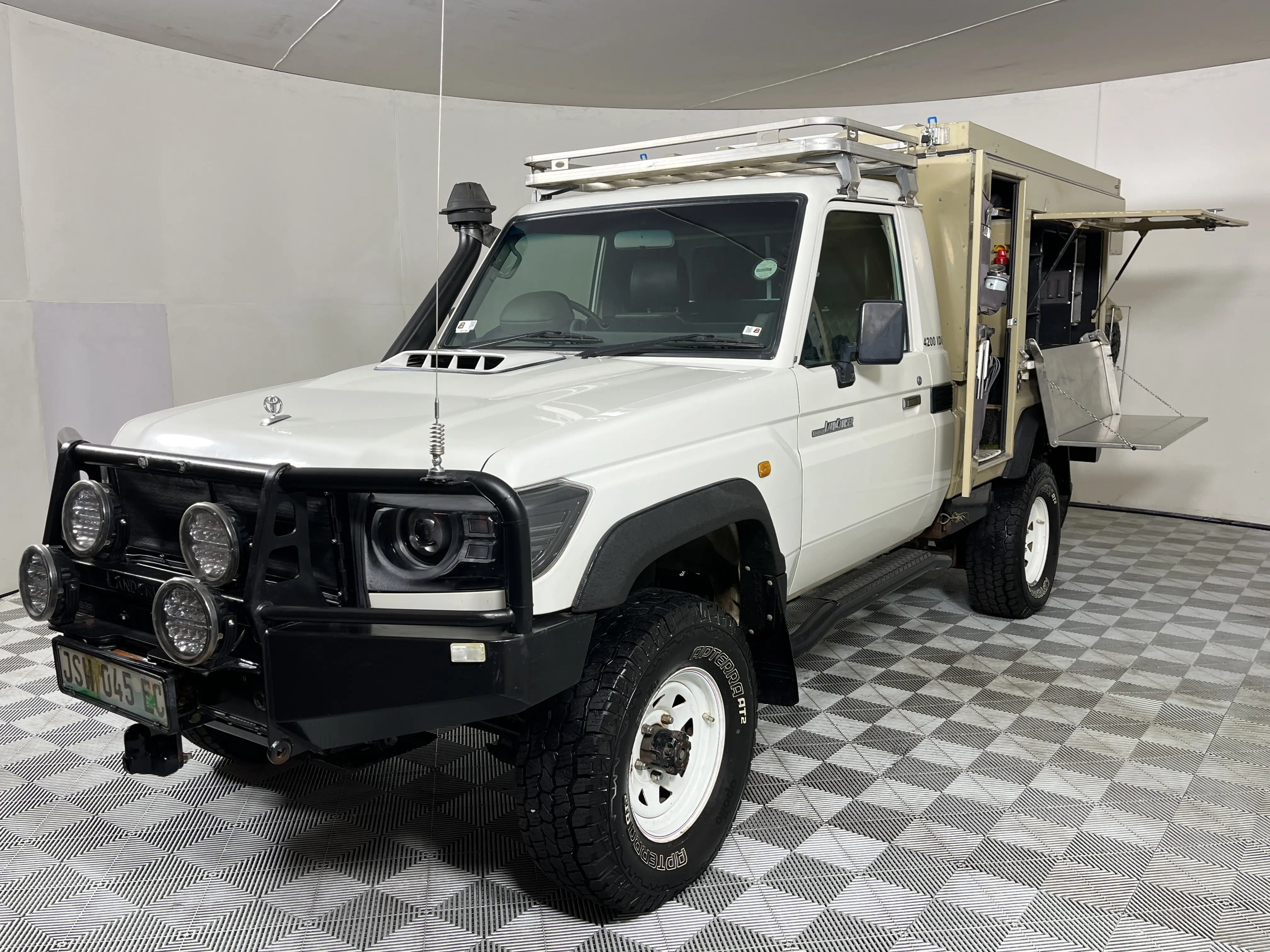 2009 Toyota Land Cruiser 79 4.2d Pick Up Single Cab