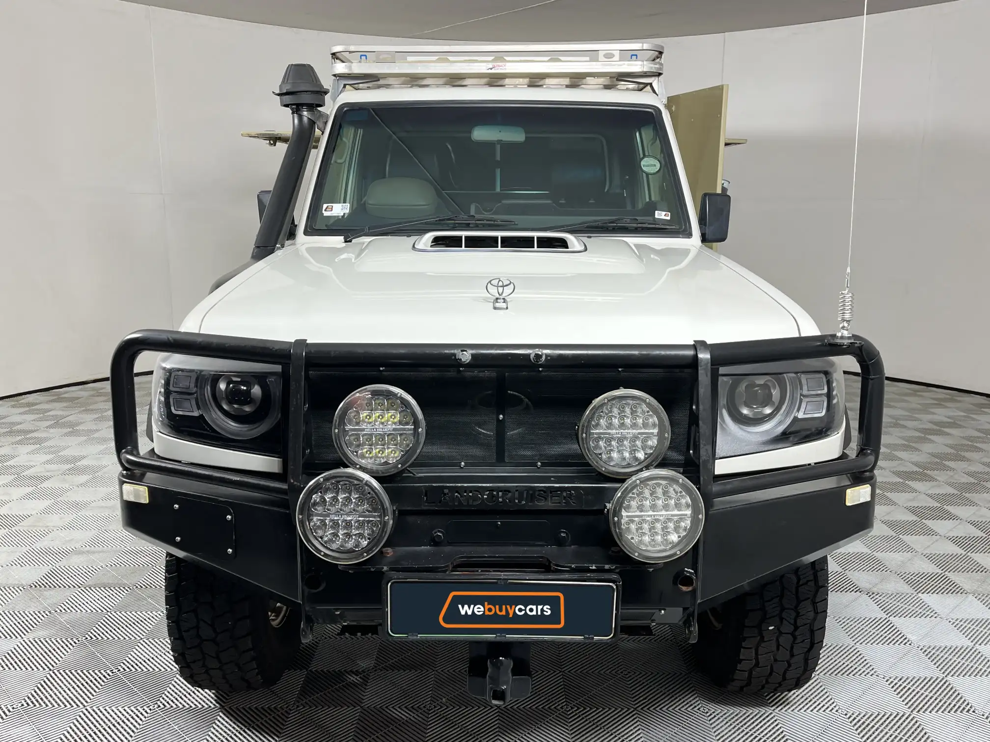 Toyota Land Cruiser