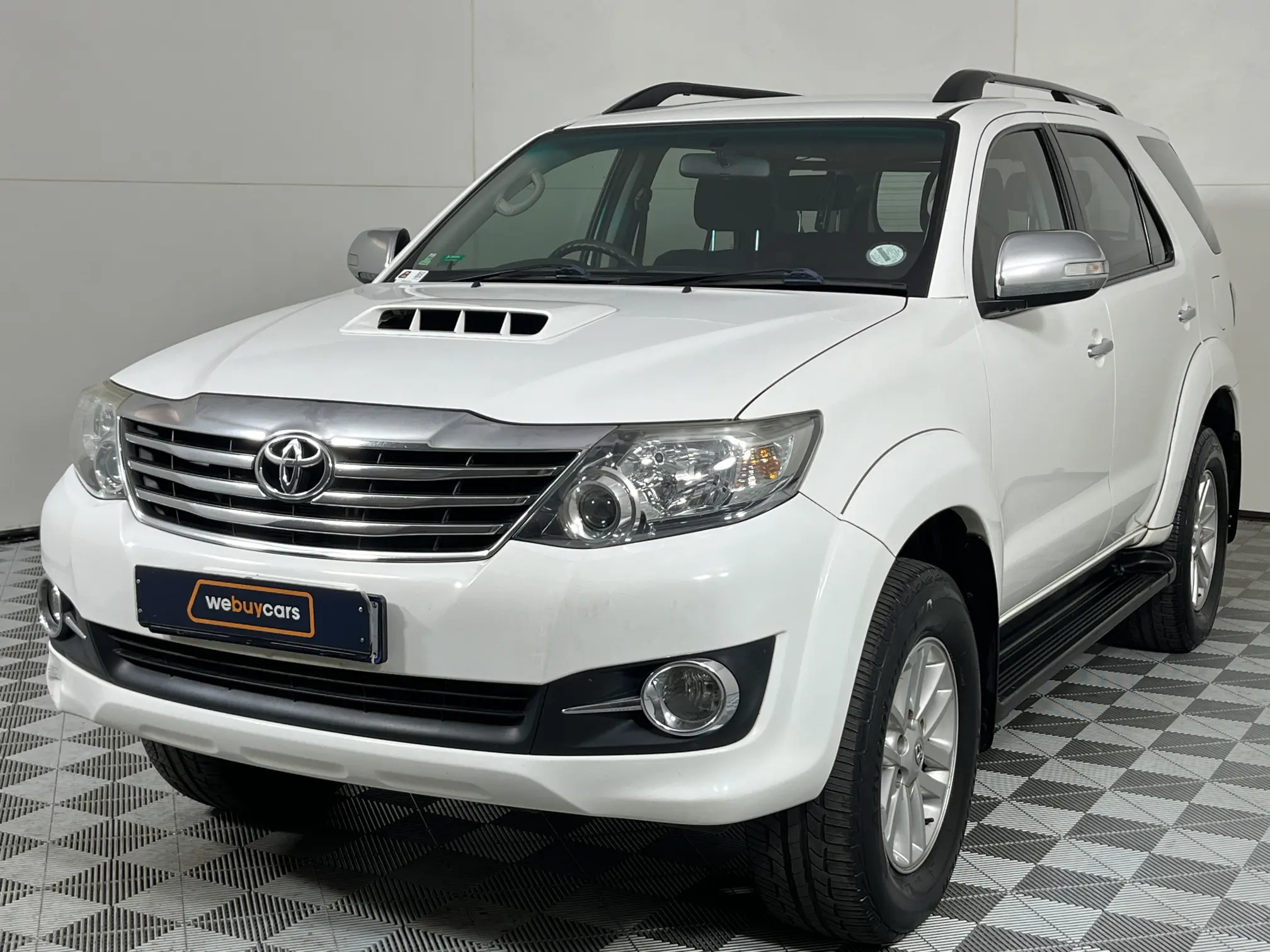 2015 Toyota Fortuner 2.5d-4d RB