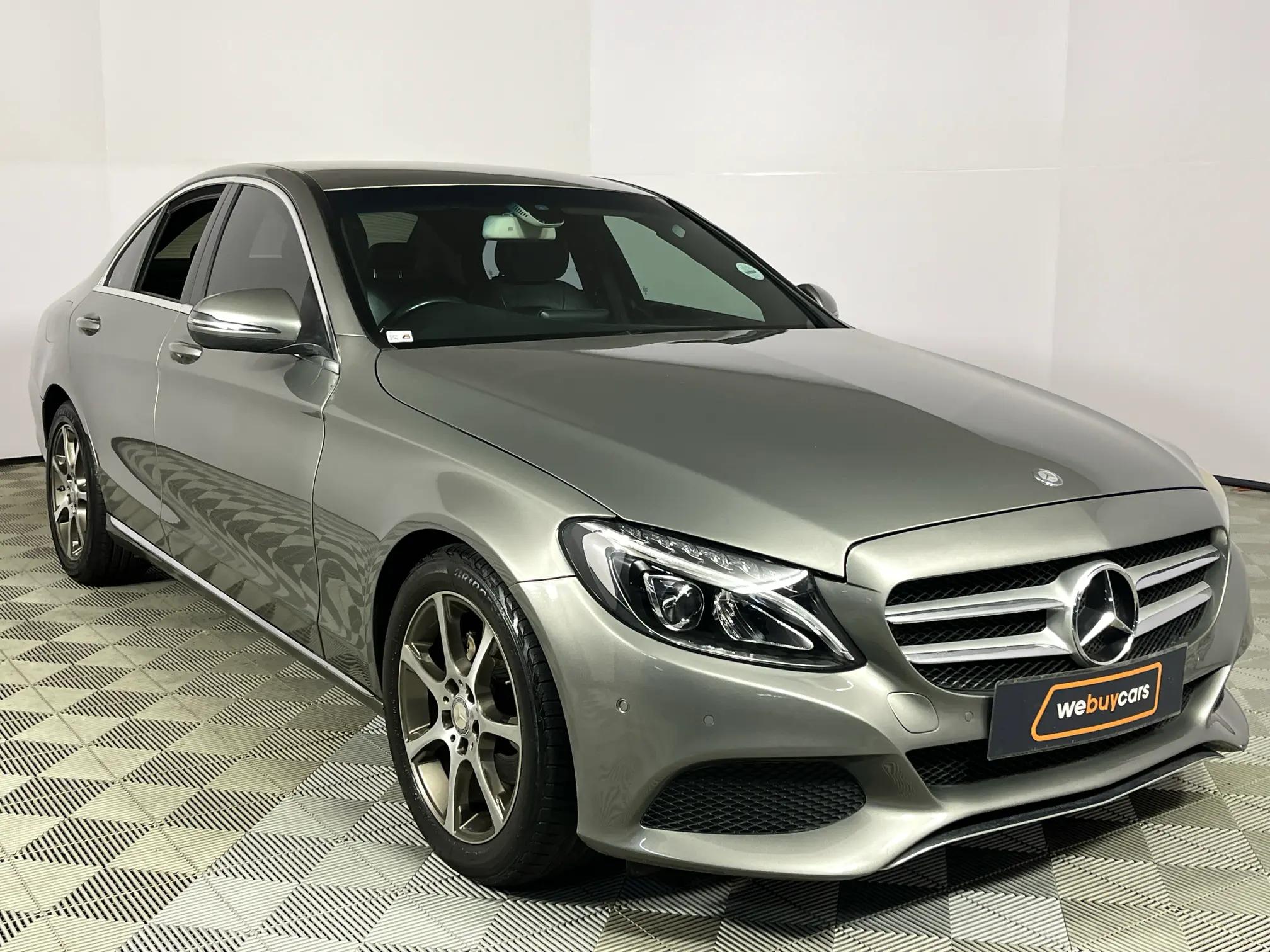 Mercedes Benz C 180 Auto for sale - R 160 900 | Carfind.co.za