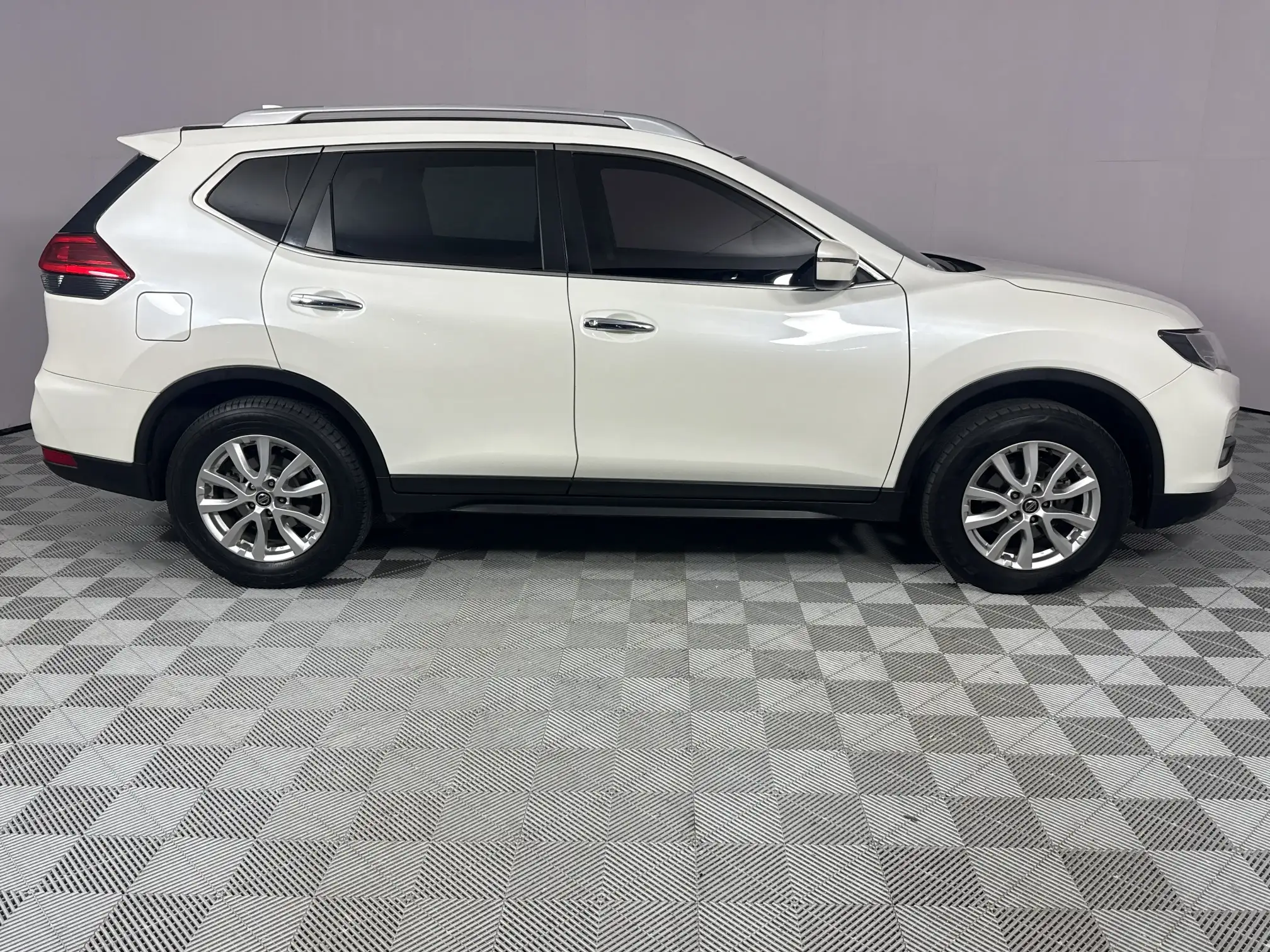 Nissan X Trail