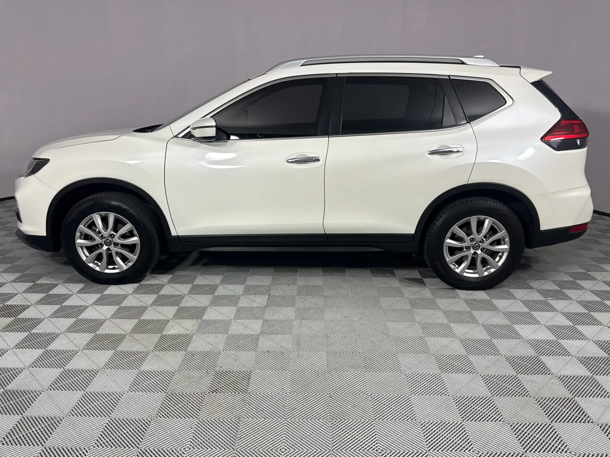 Nissan X Trail