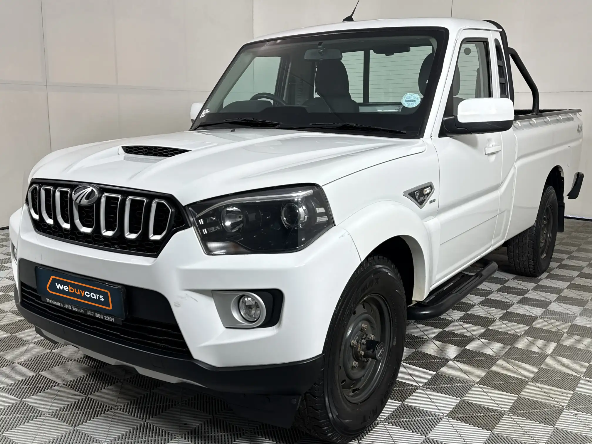 2023 Mahindra PIK UP