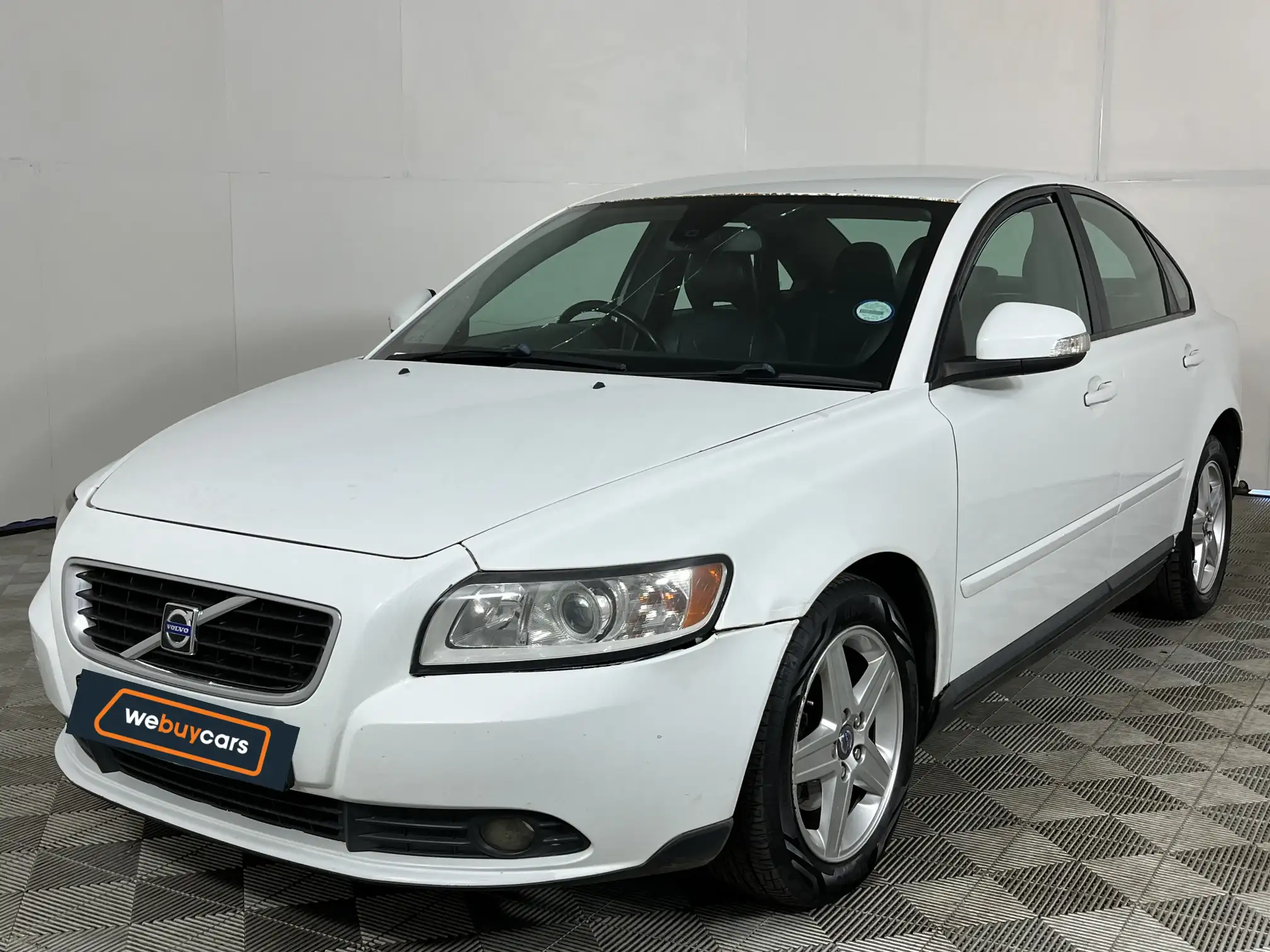 Volvo S40