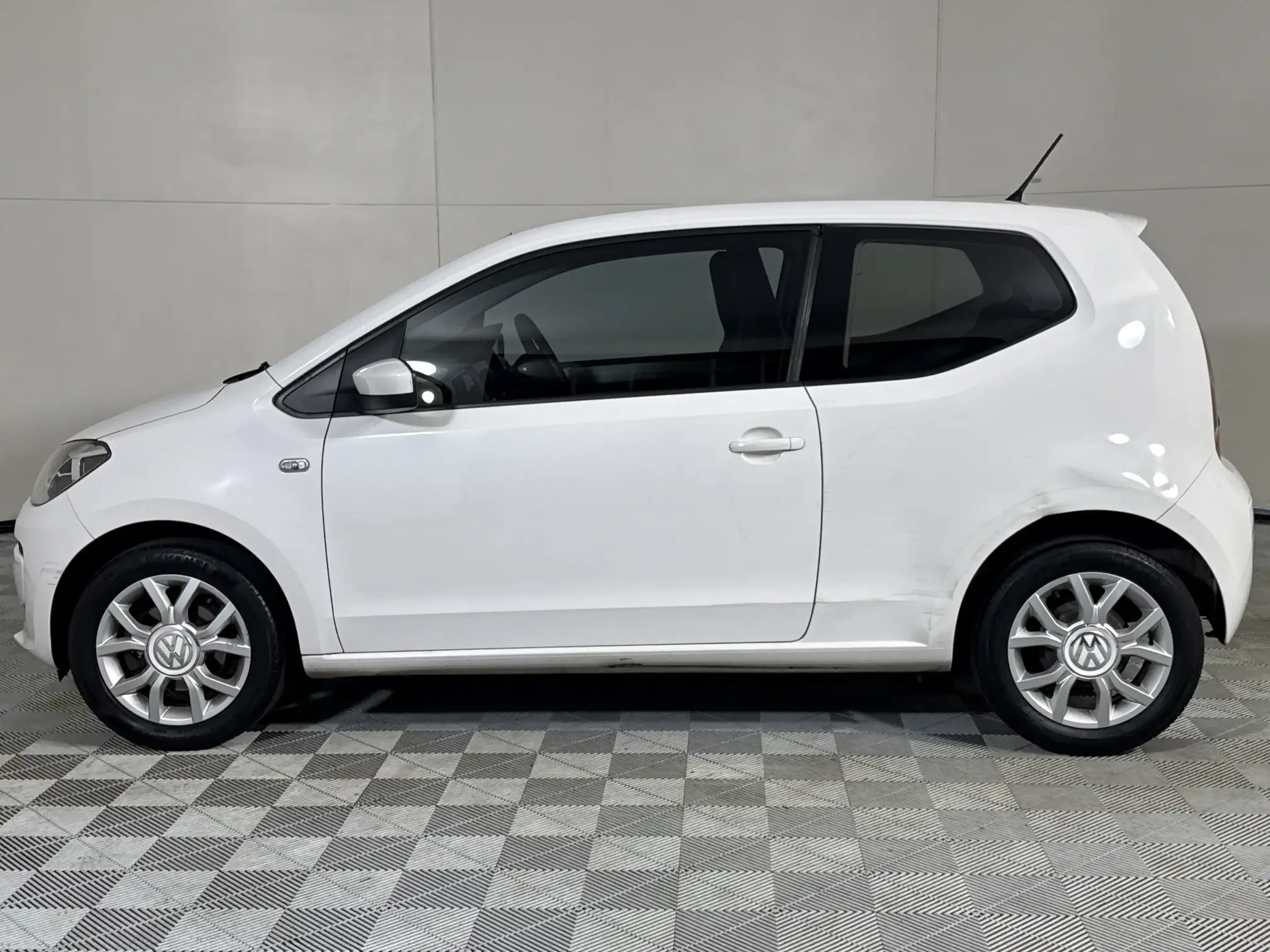 Volkswagen UP