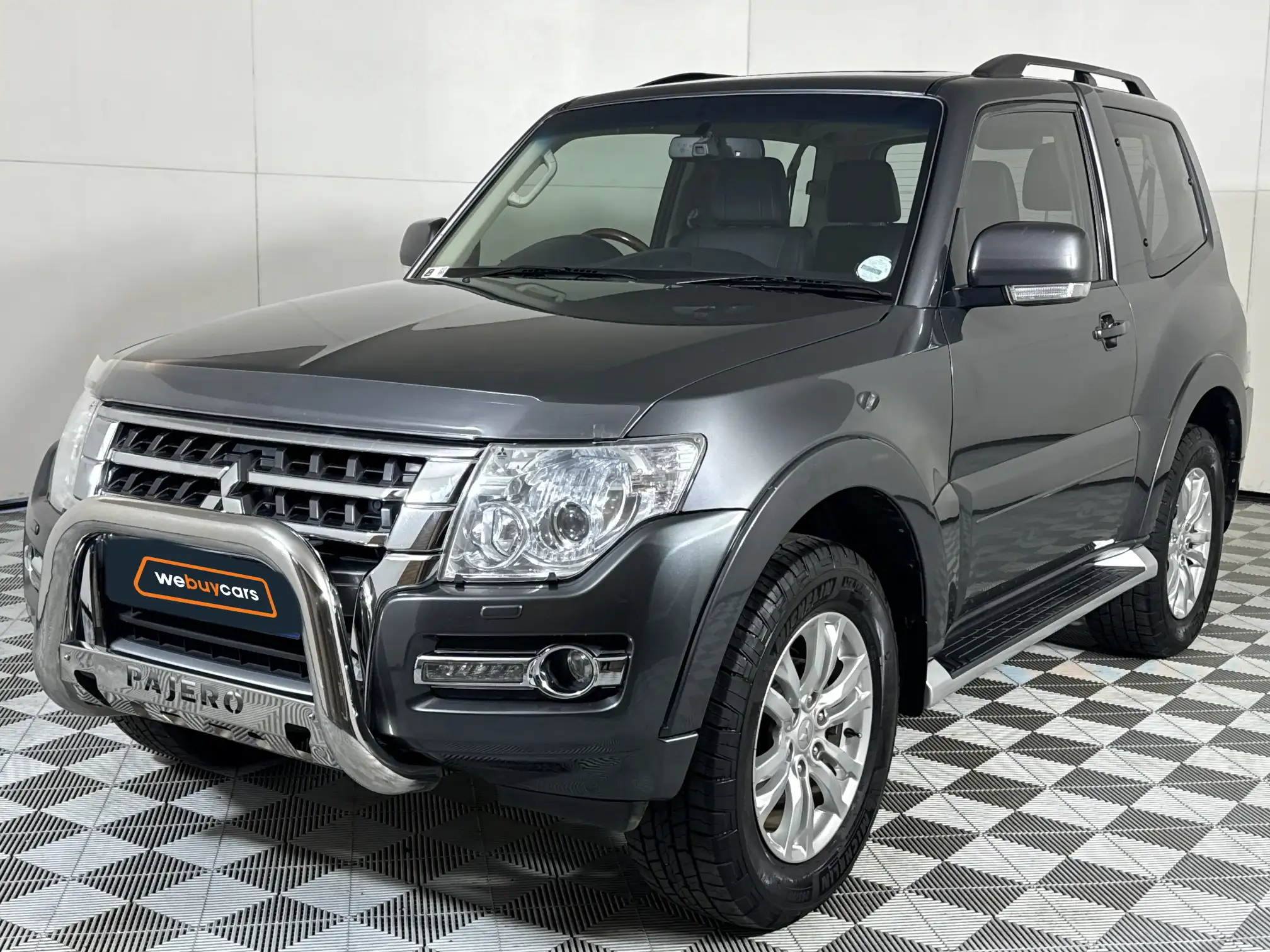 2019 Mitsubishi Pajero