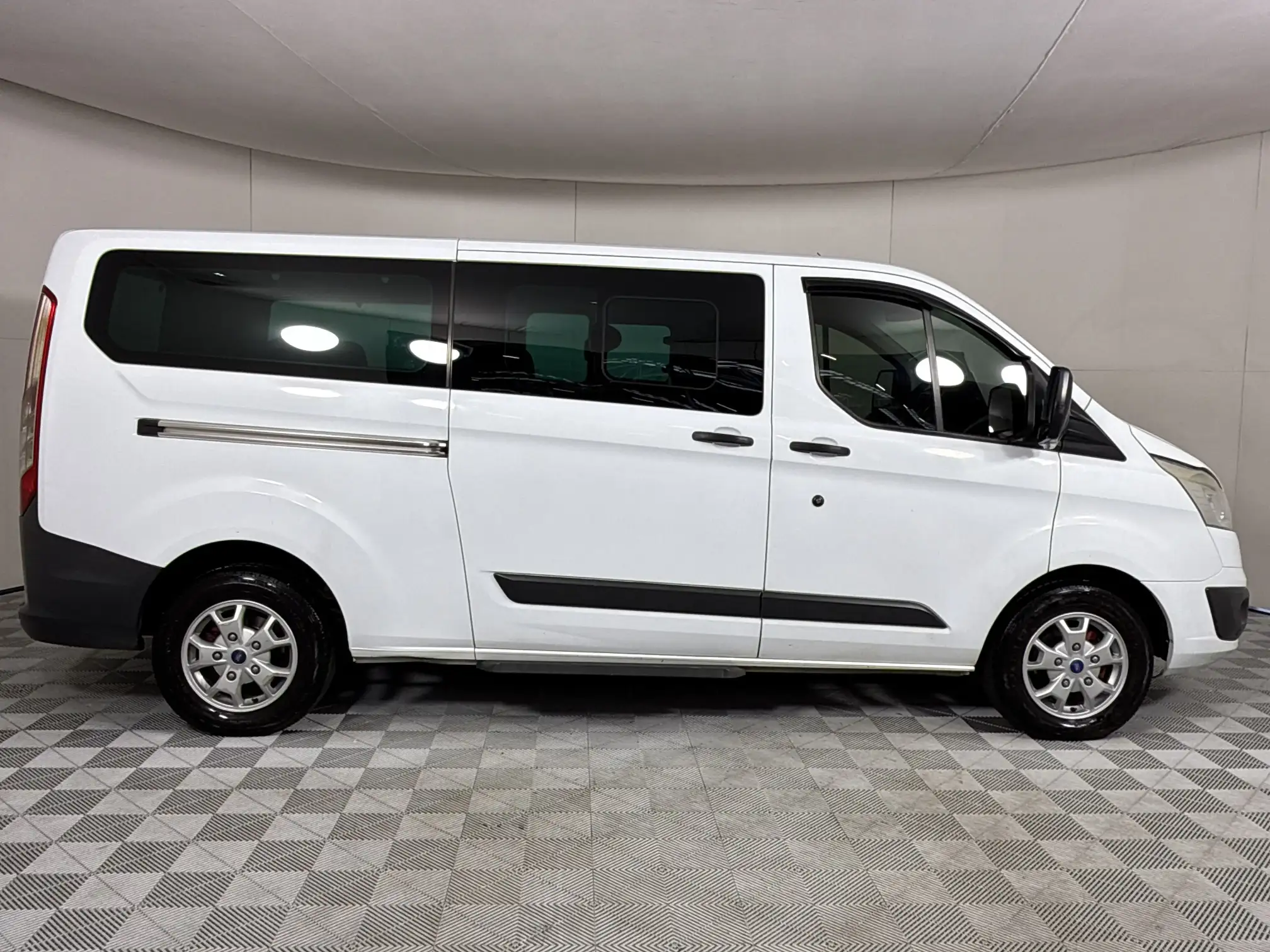 Ford Tourneo