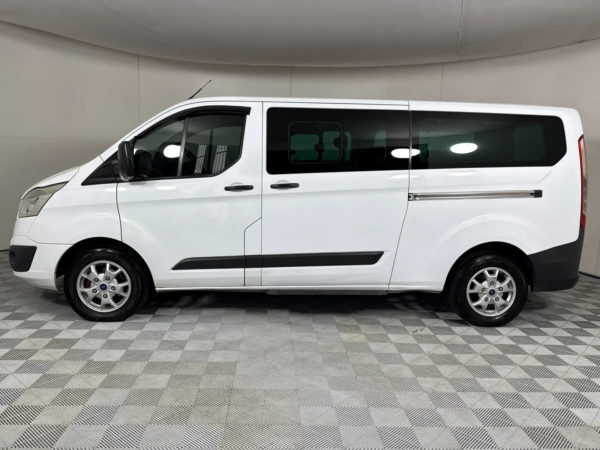 Ford Tourneo