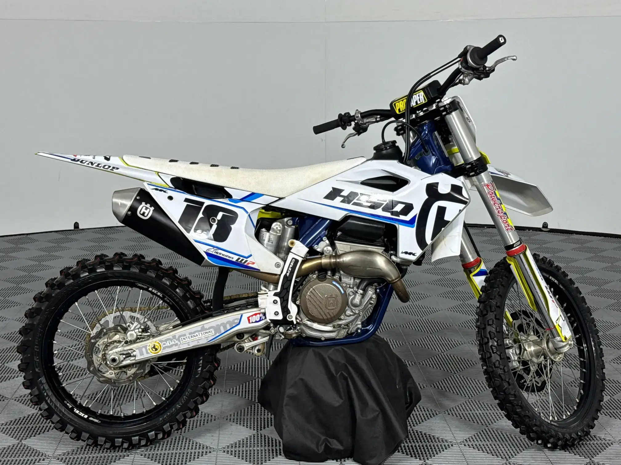 Husqvarna FC