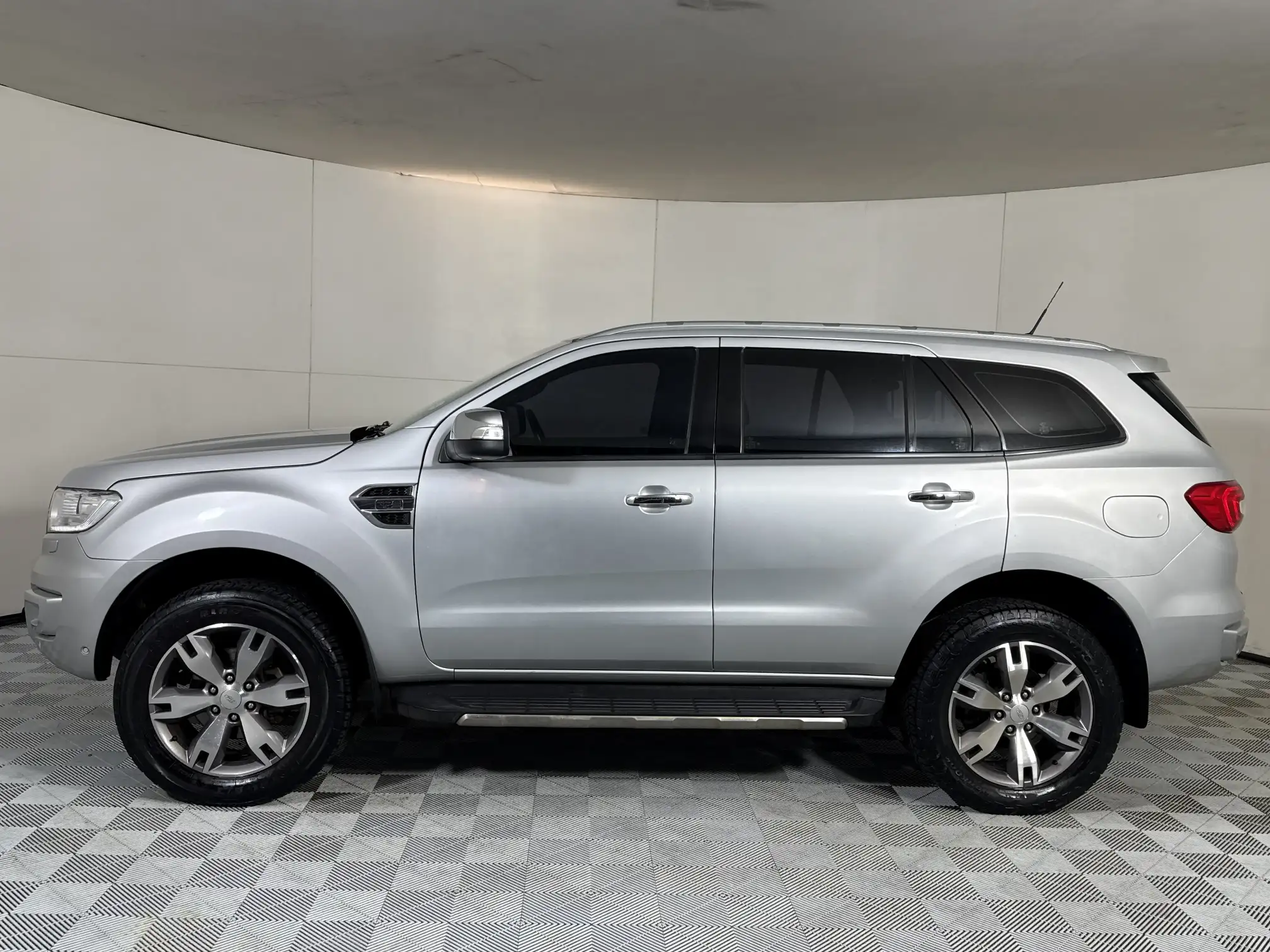 Ford Everest