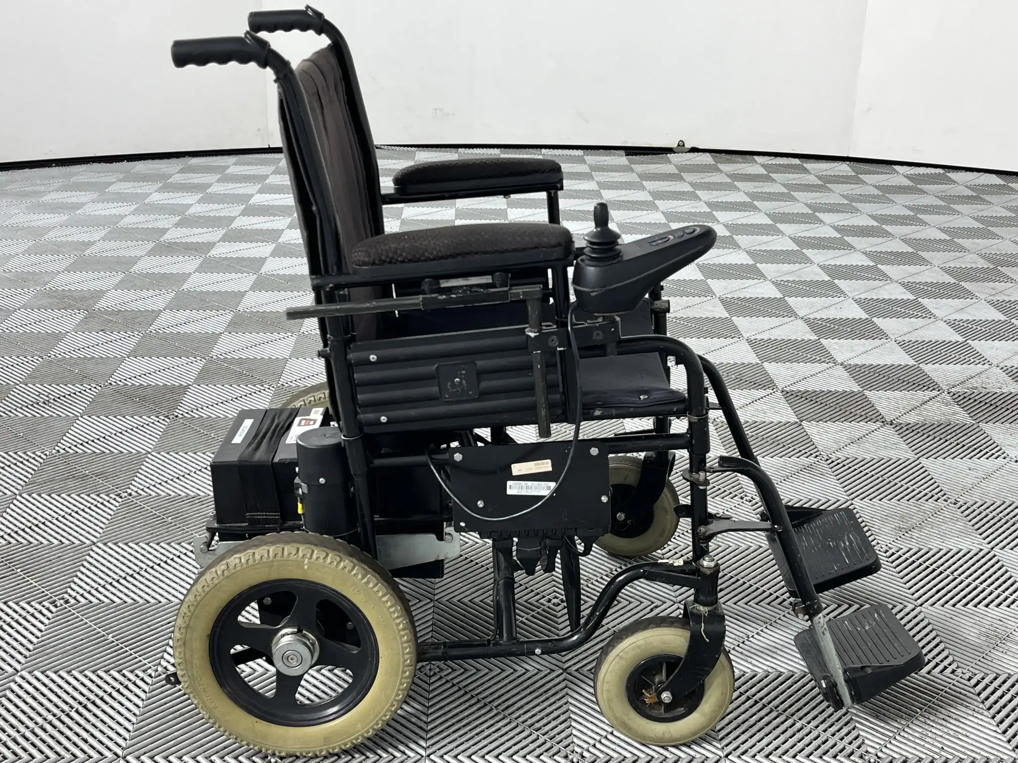 2020 Wheelchair Electric