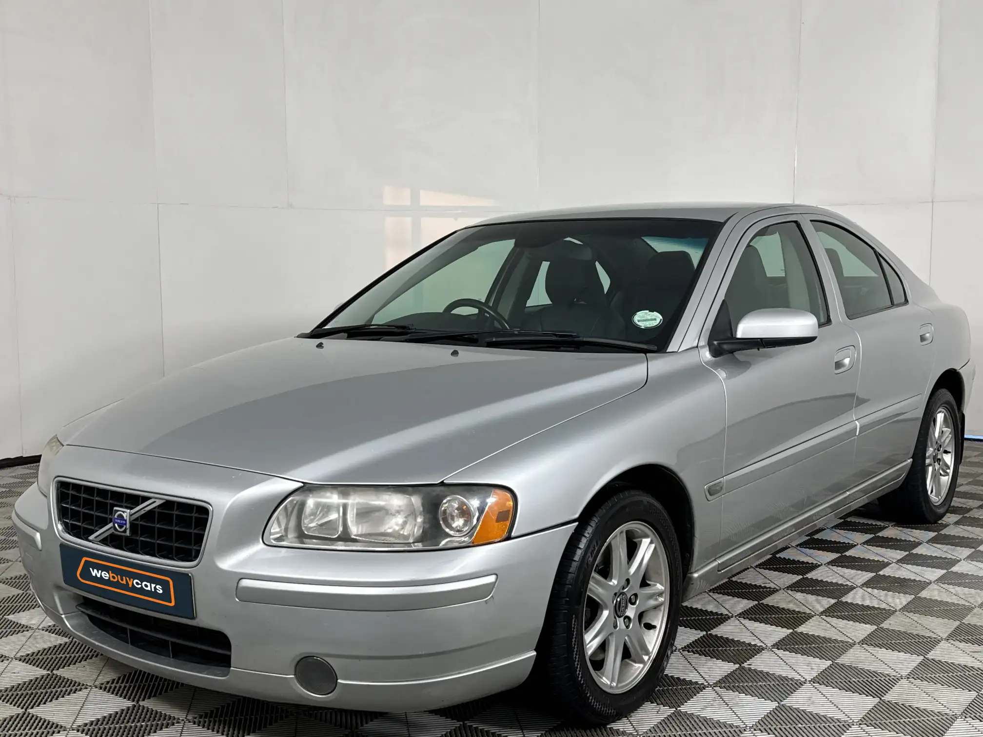 2005 Volvo S60