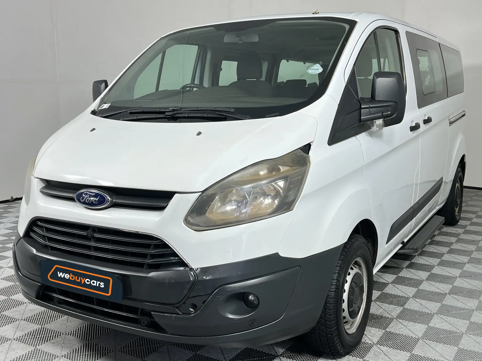 2013 Ford Tourneo
