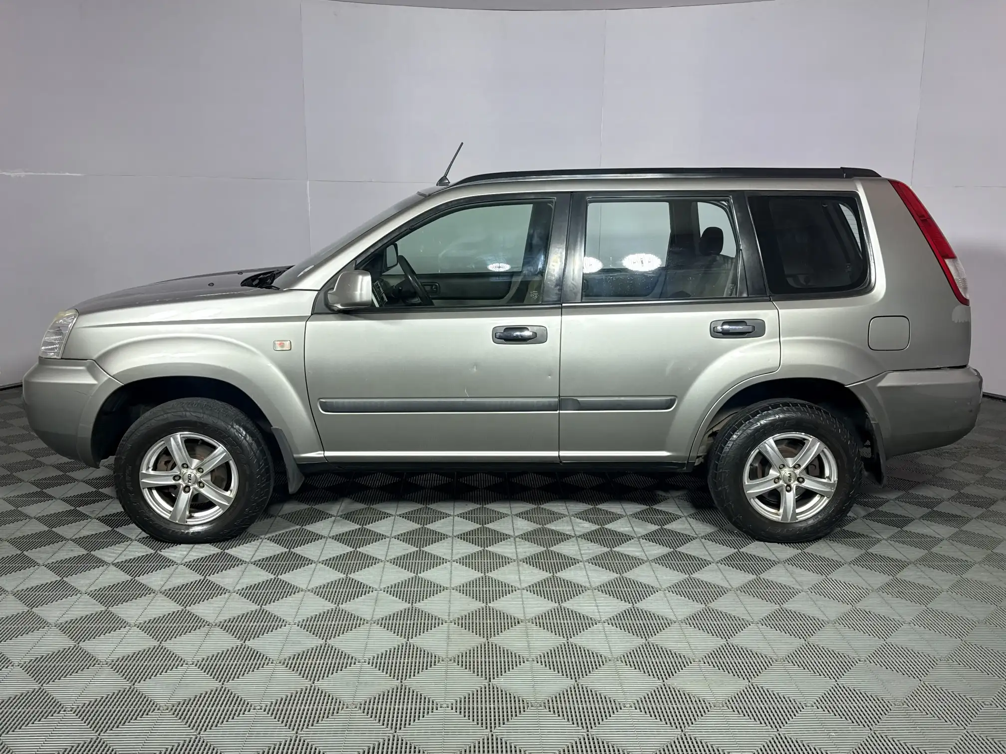 Nissan X Trail