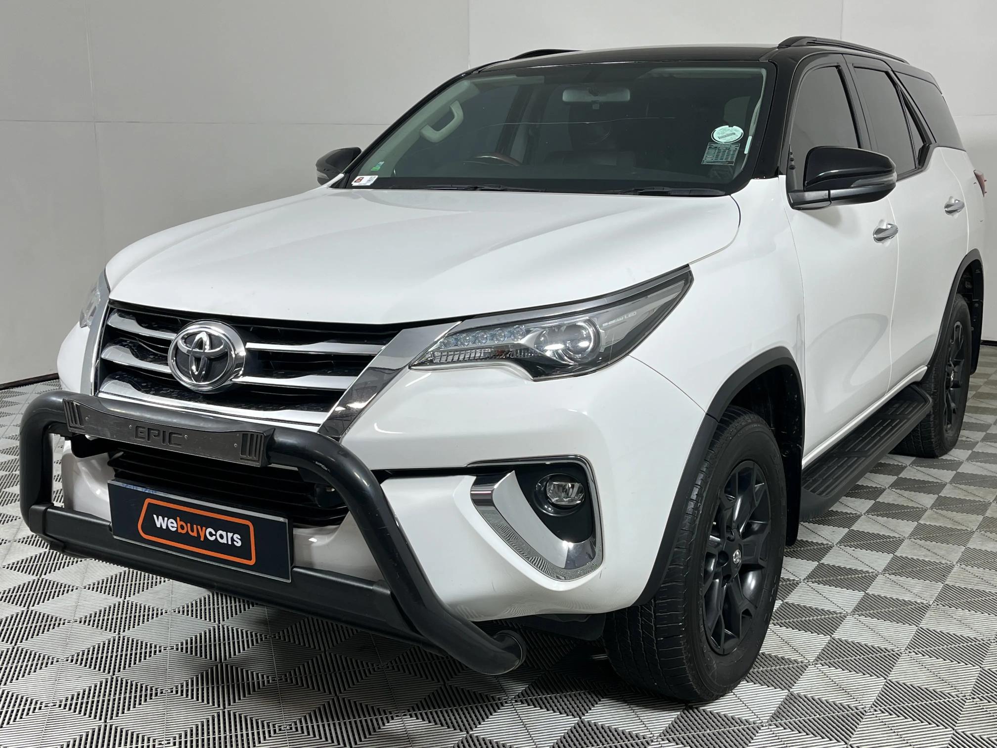 Toyota Fortuner V 2.8 GD-6 Epic Black Auto