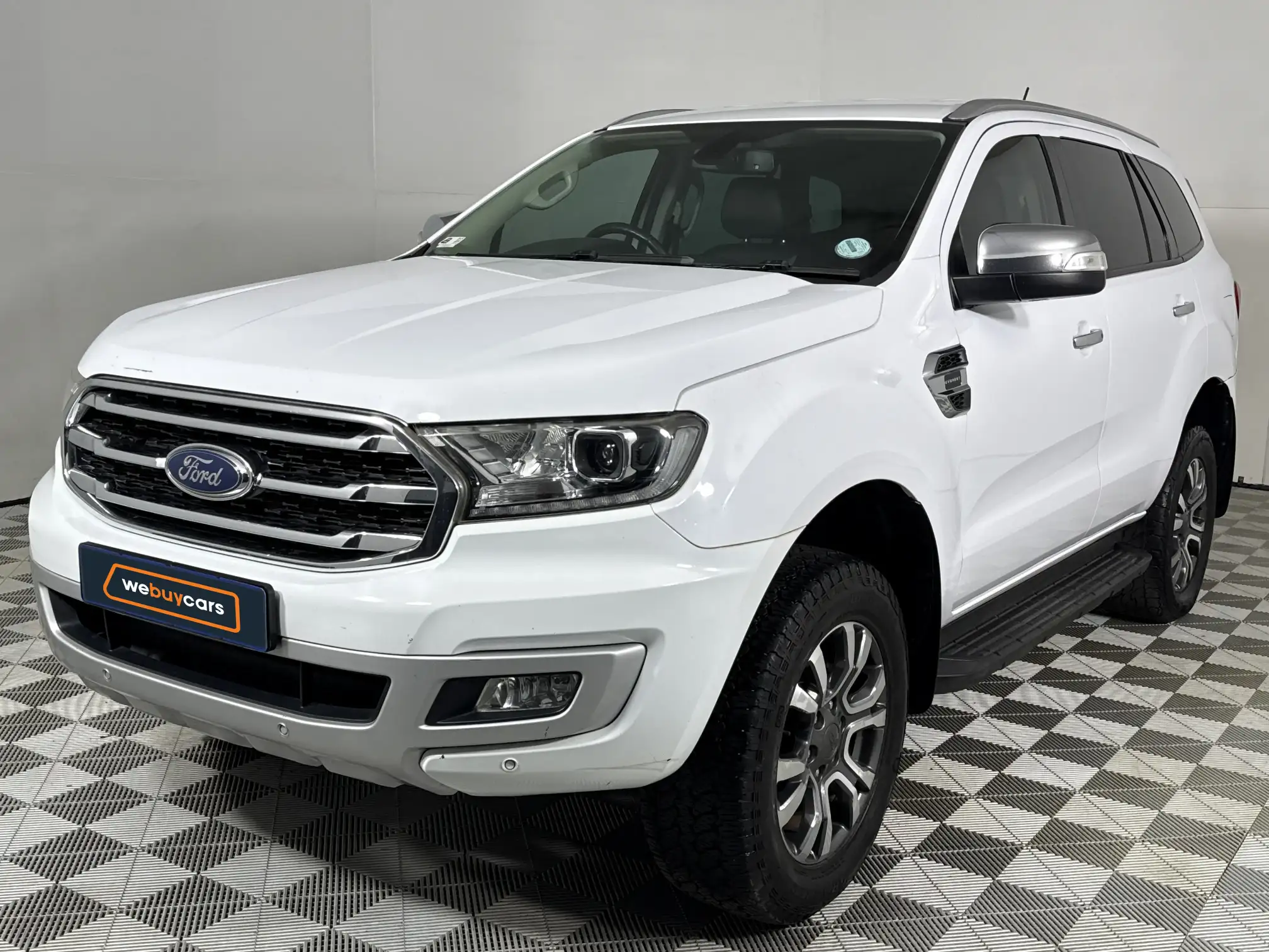 2020 Ford Everest