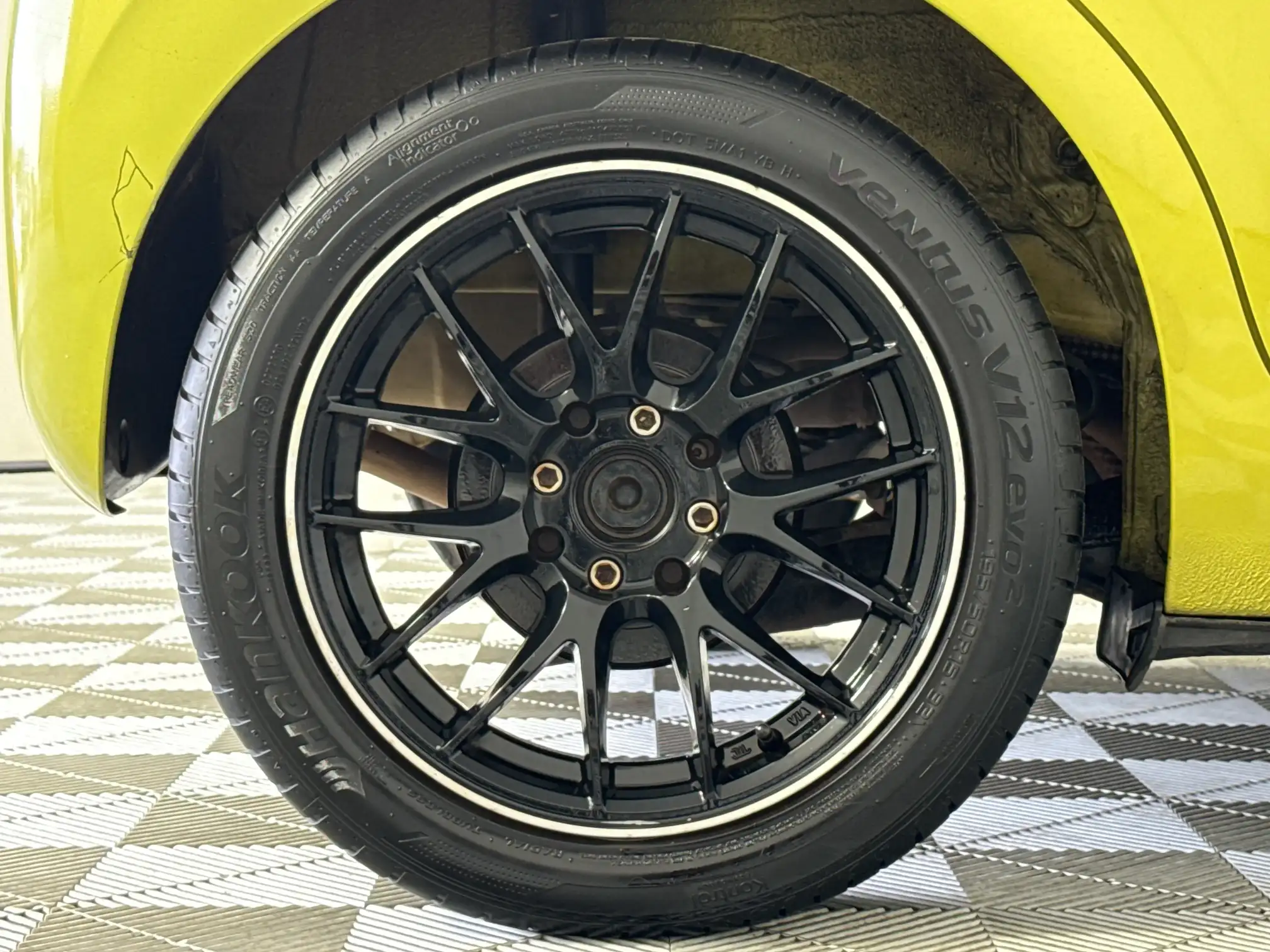 Peugeot 107 / 108
