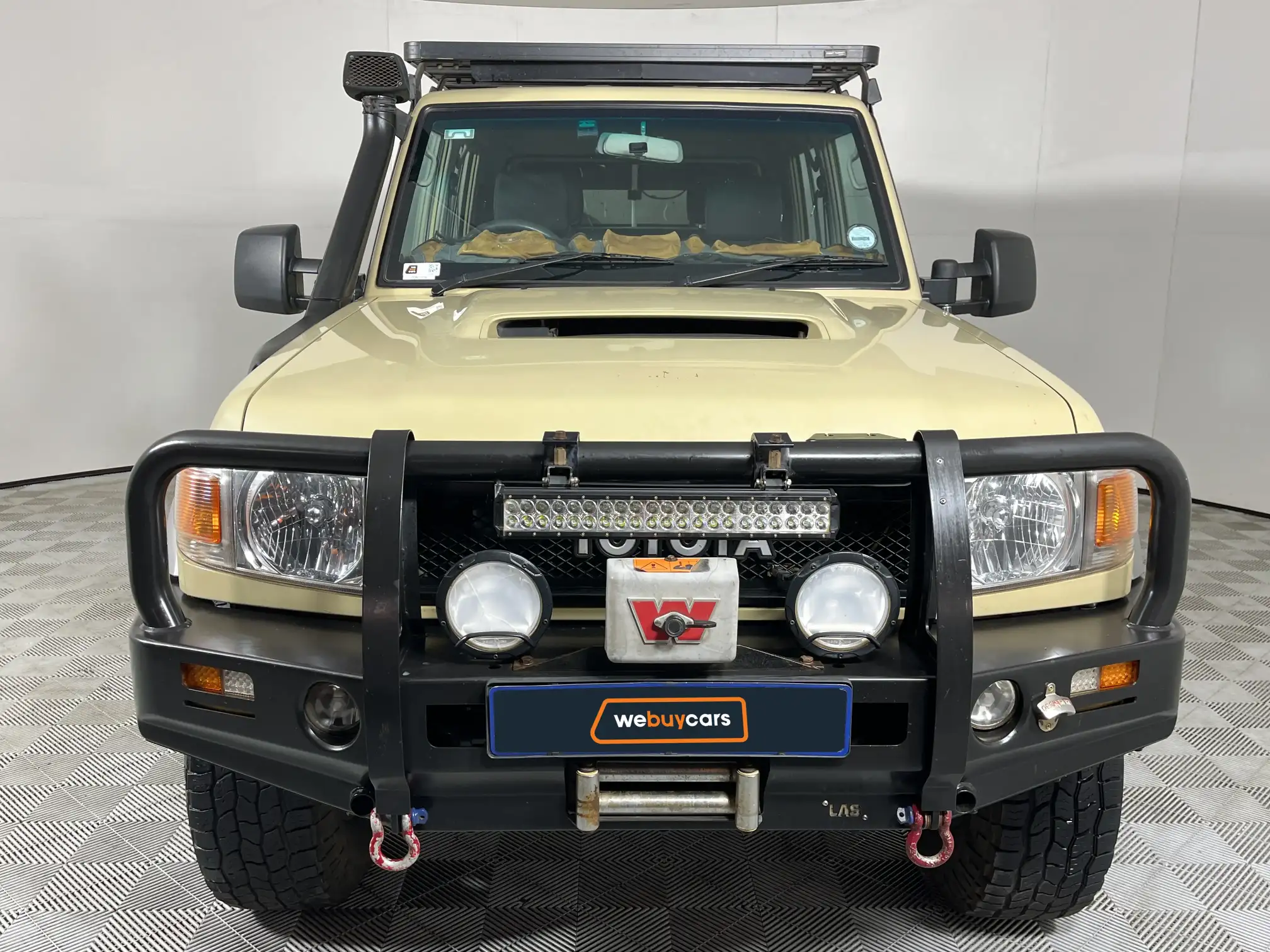 Toyota Land Cruiser
