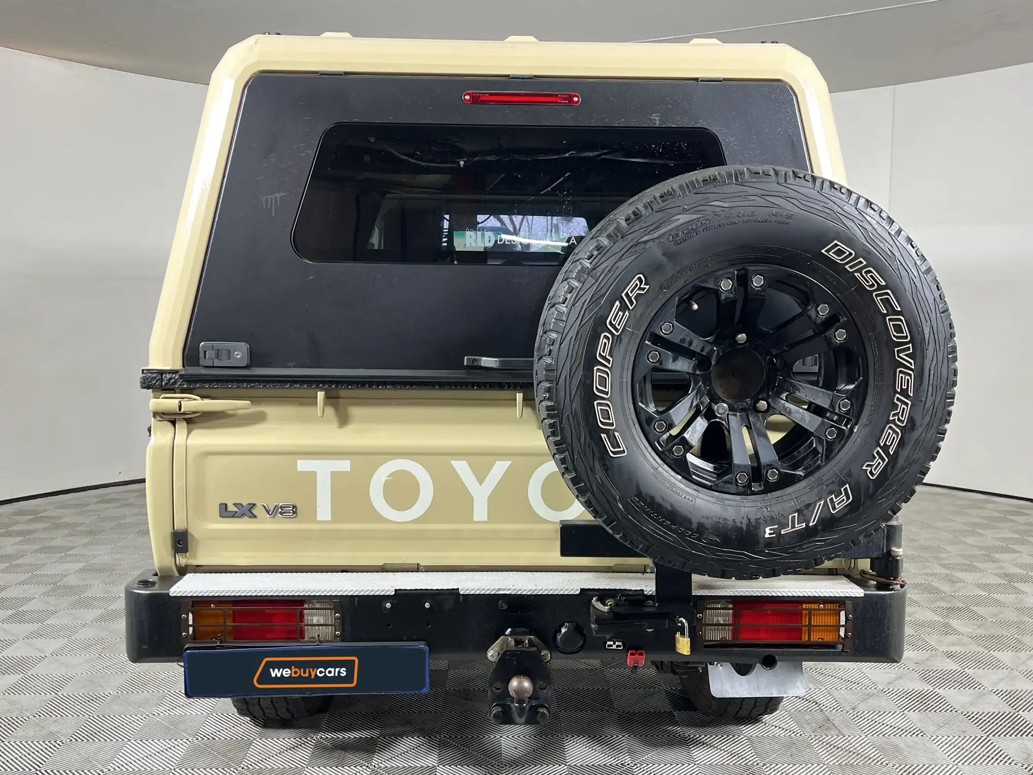 Toyota Land Cruiser