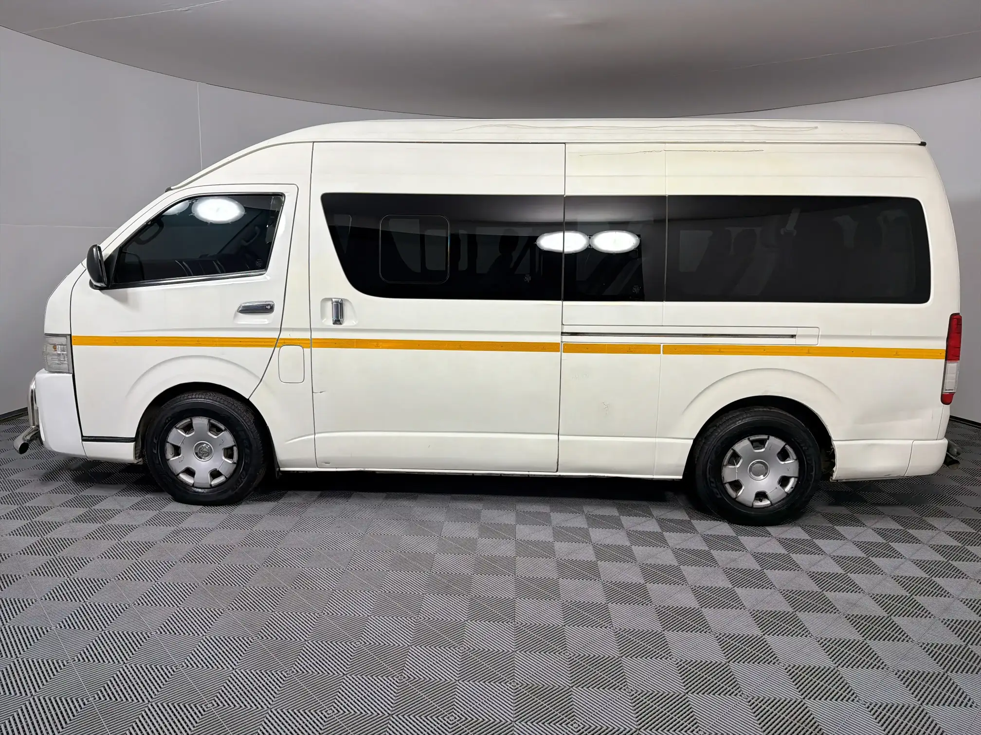 Toyota Quantum