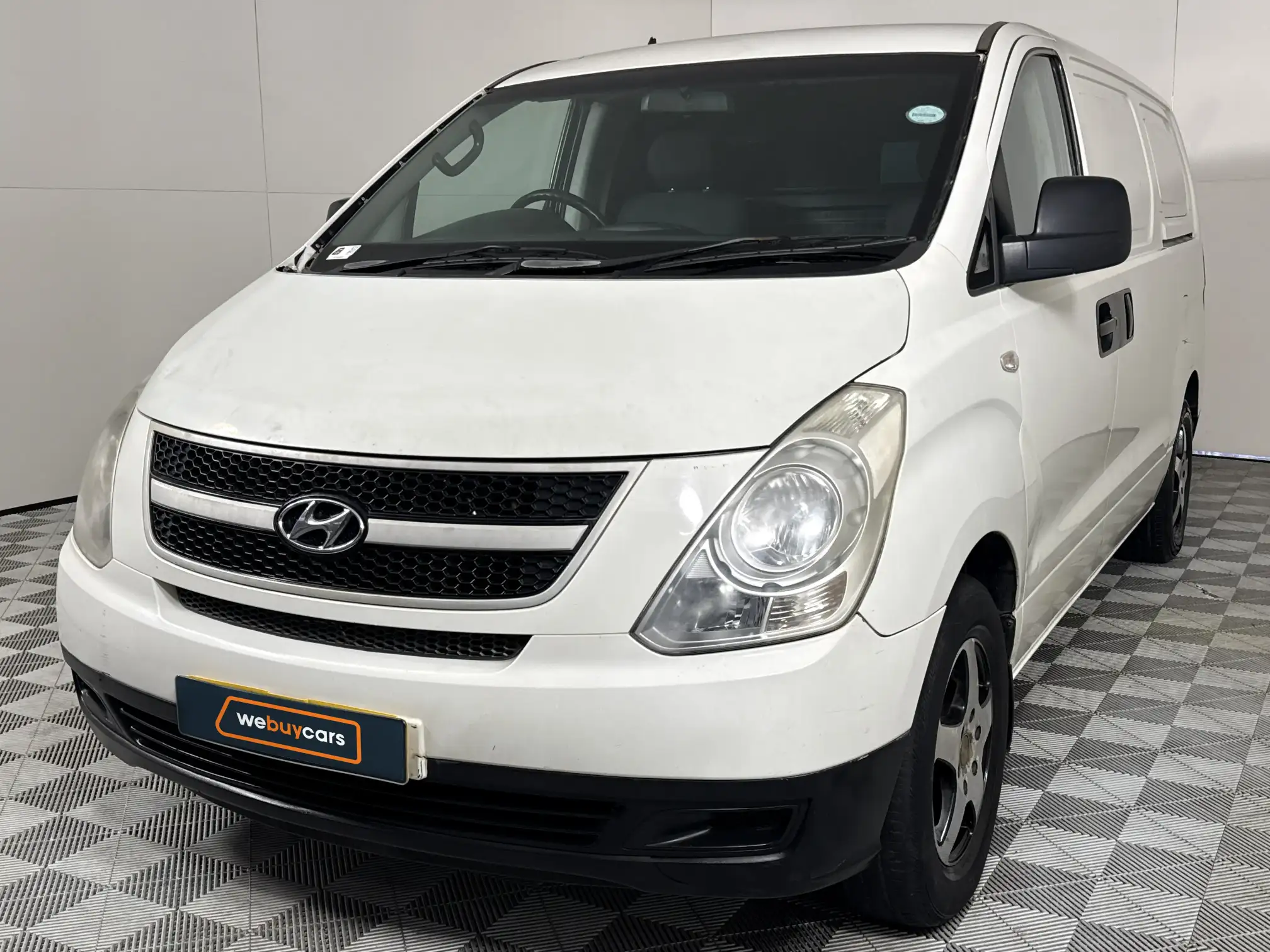 2010 Hyundai H-1