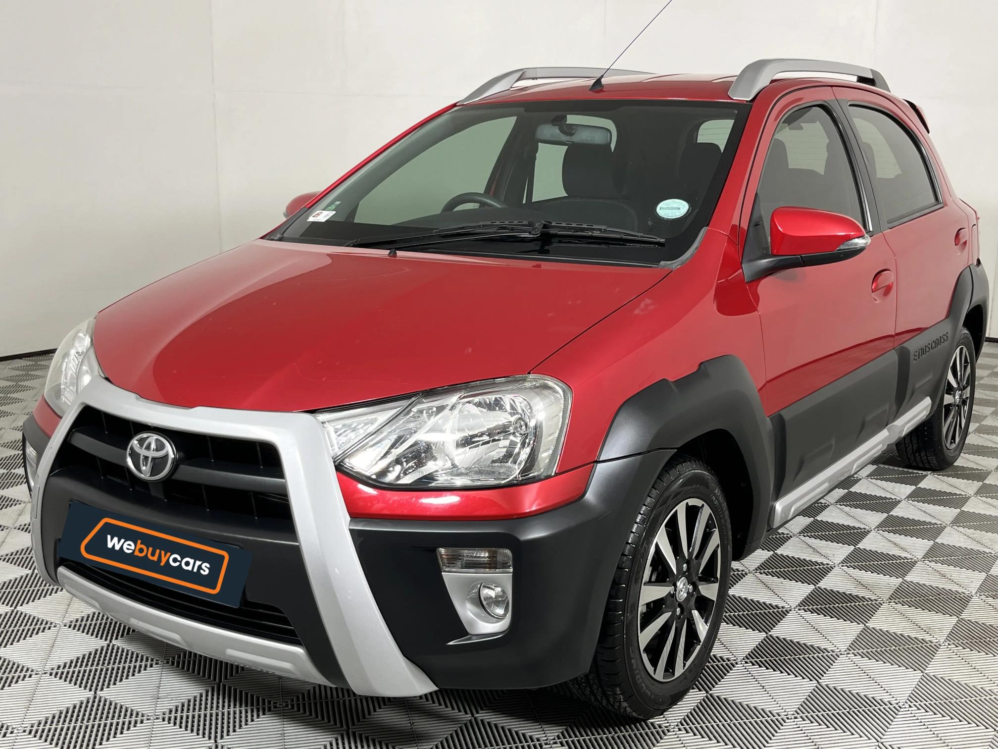 Toyota Etios Cross 1.5 Xs Hatch